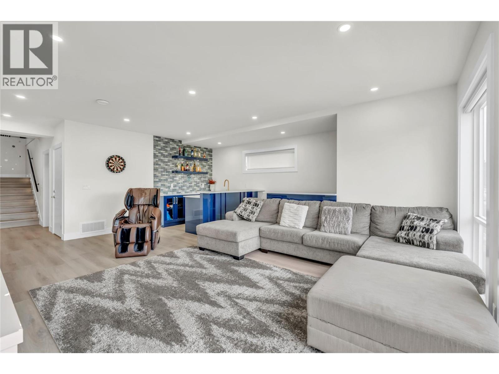 2719 Hawthorn Drive, Penticton, British Columbia  V2A 9A9 - Photo 33 - 10375681