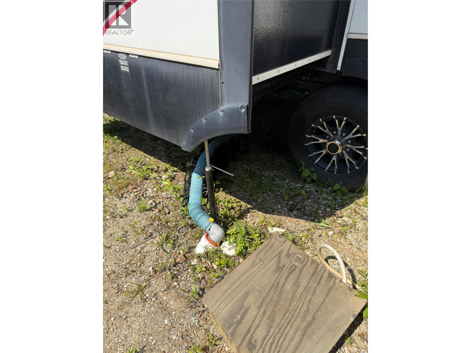 4955 Camp Creek Road Lot# 14, Revelstoke, British Columbia  V0E 2J0 - Photo 11 - 10376607