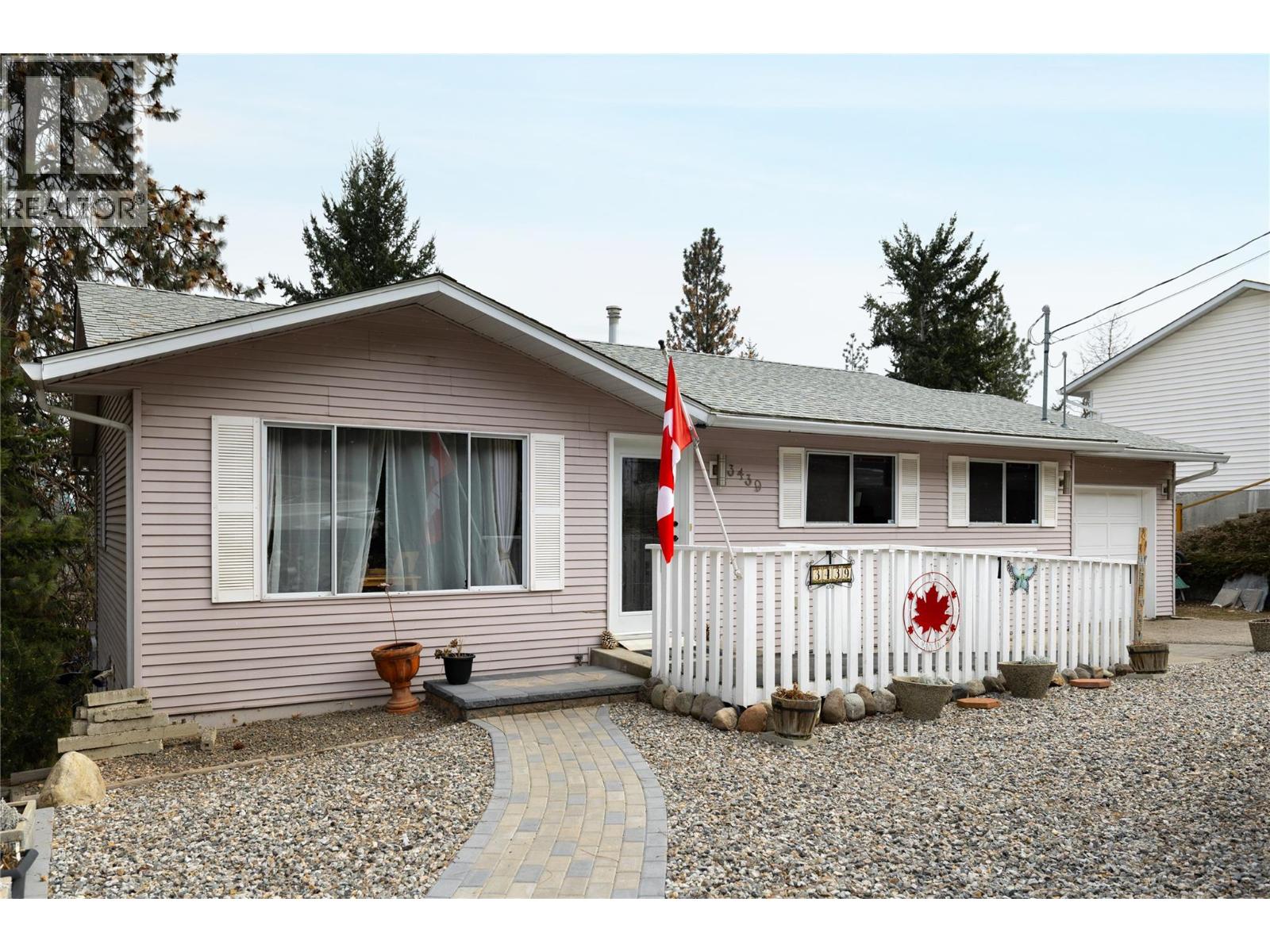 3439 Mciver Road, West Kelowna, British Columbia  V4T 1H7 - Photo 2 - 10376581