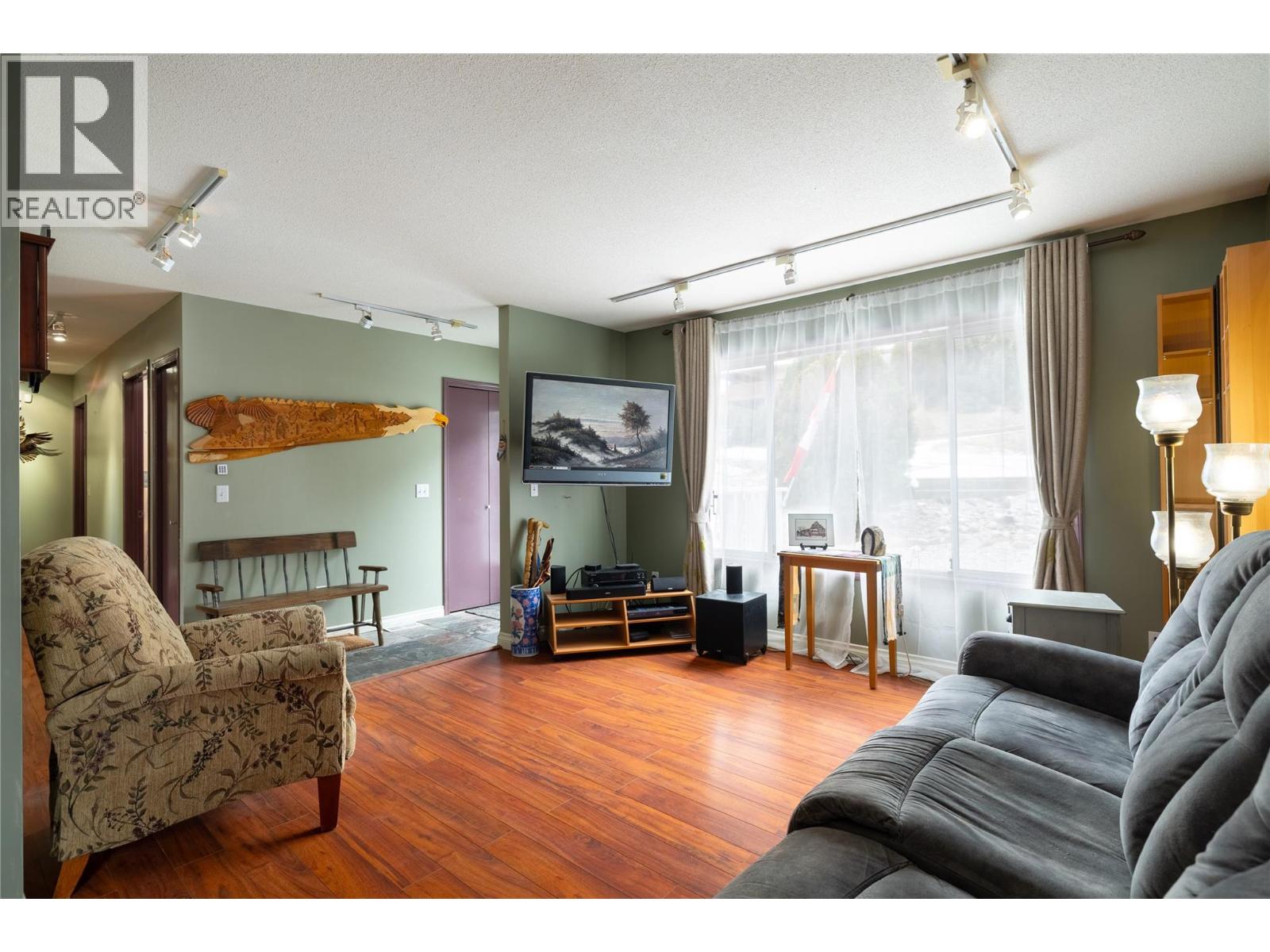 3439 Mciver Road, West Kelowna, British Columbia  V4T 1H7 - Photo 8 - 10376581