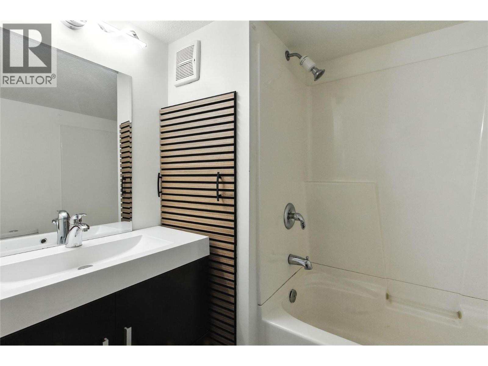 771 Athabasca Street Unit# 23, Kamloops, British Columbia  V2H 1C8 - Photo 10 - 10376623