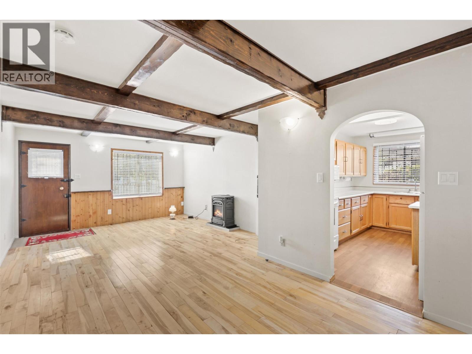 376 Alexander Avenue, Kamloops, British Columbia  V2B 3R3 - Photo 4 - 10376611