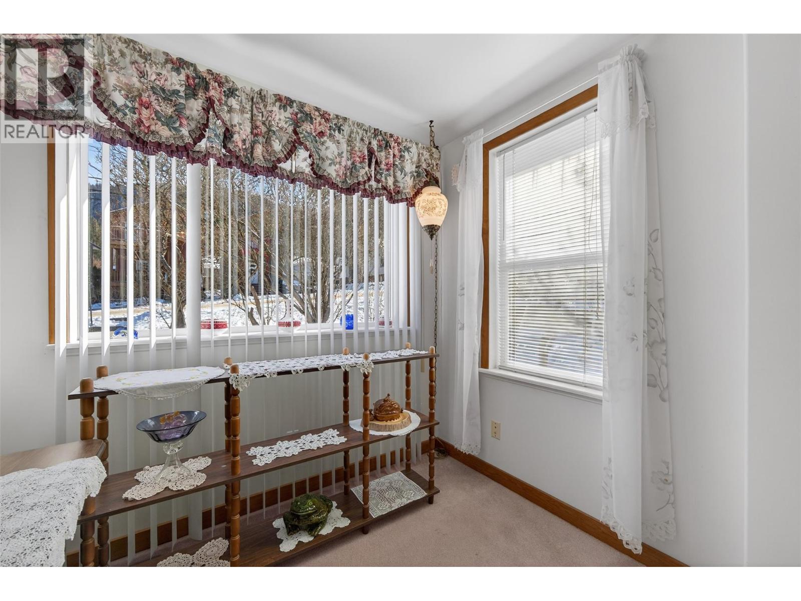 913 Sixth Street, Nelson, British Columbia  V1L 2Z4 - Photo 14 - 10376586