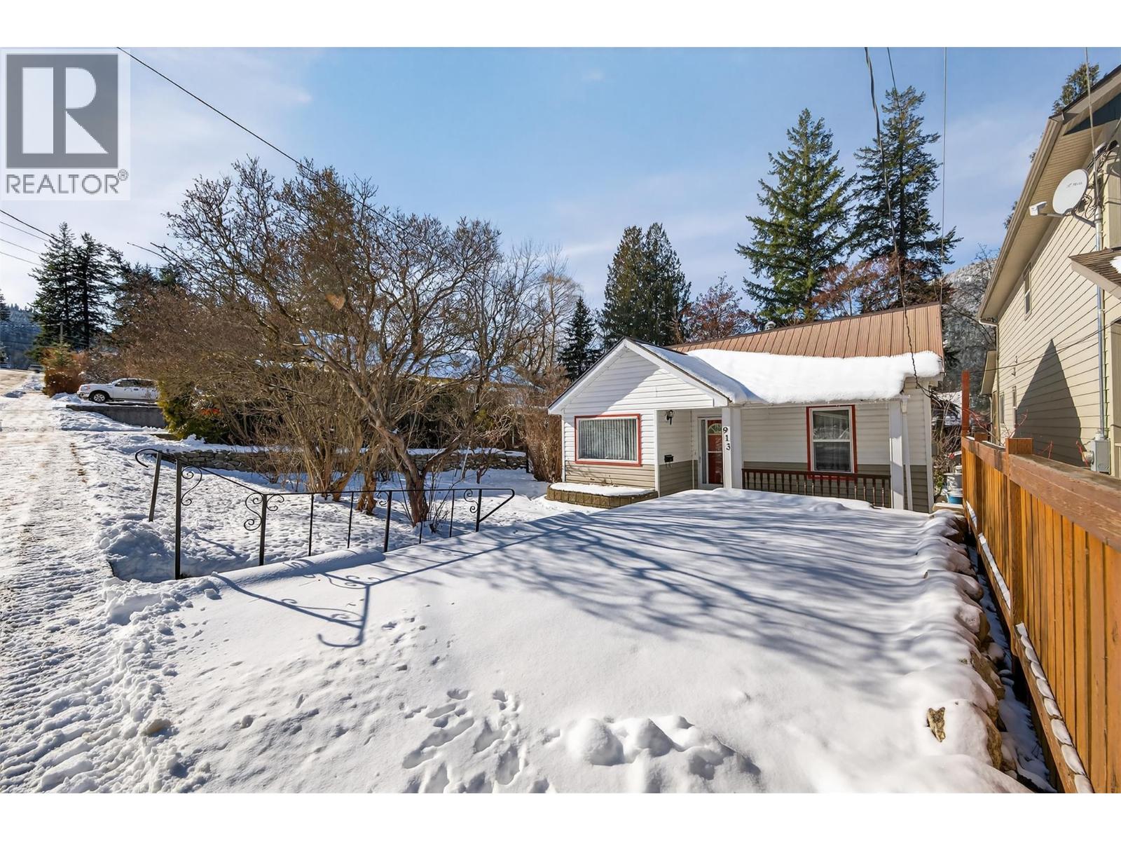 913 Sixth Street, Nelson, British Columbia  V1L 2Z4 - Photo 34 - 10376586