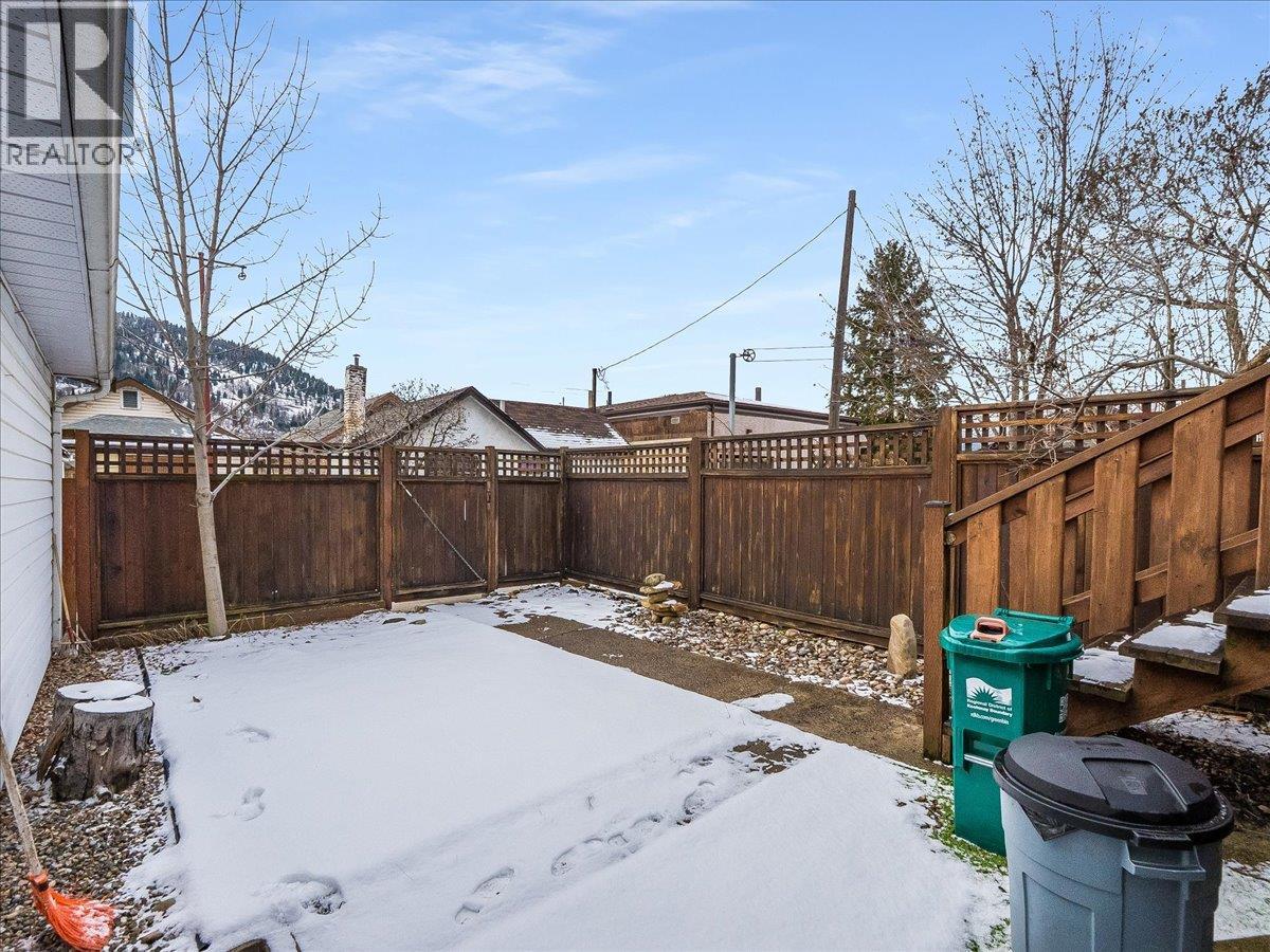 1522 Third Avenue, Trail, British Columbia  V1R 1P7 - Photo 22 - 10376498