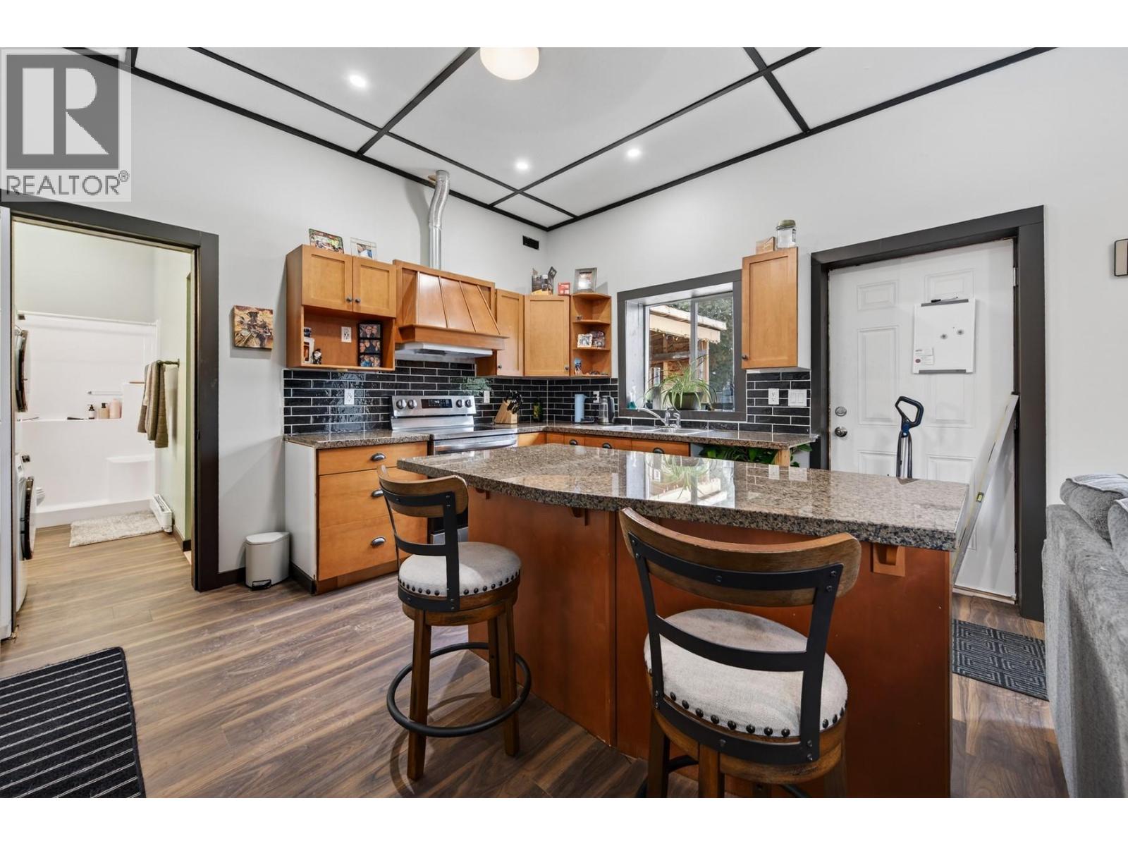 597 Wild Rose Drive, Merritt, British Columbia  V1K 1B8 - Photo 7 - 10376563