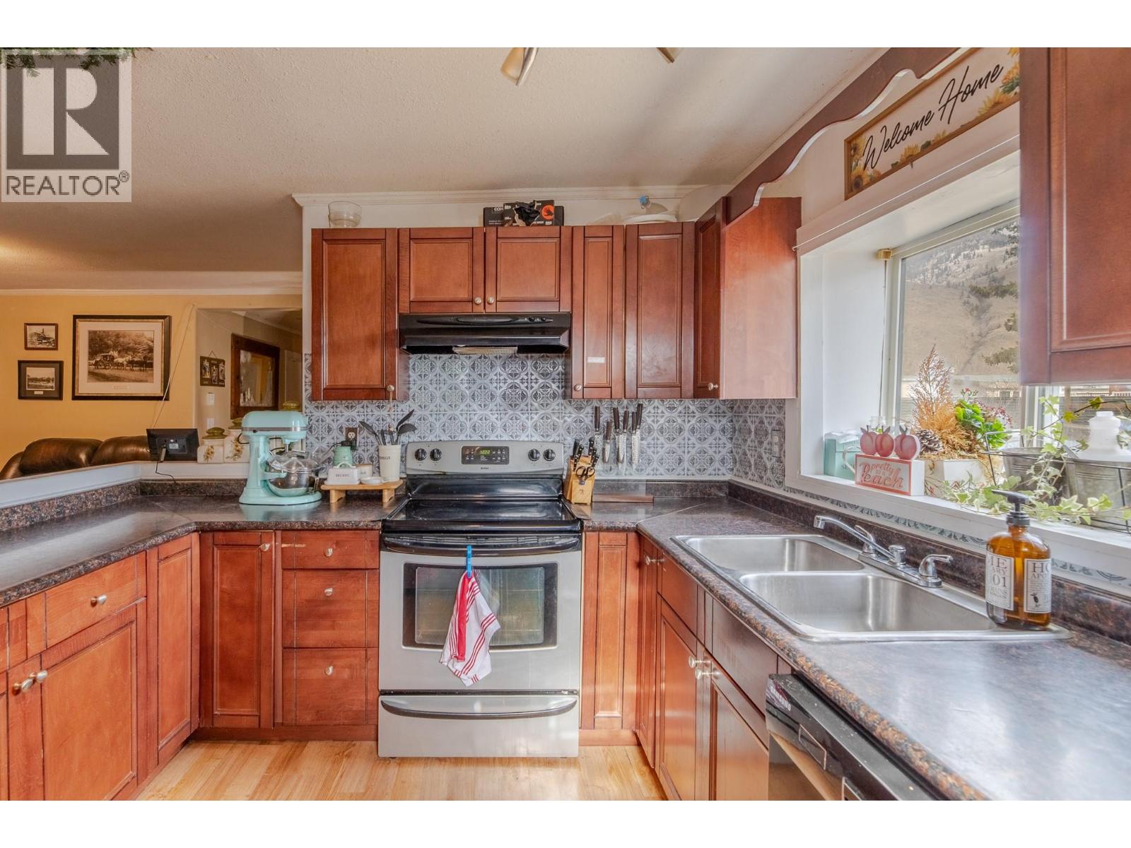 604 Schneider Road, Keremeos, British Columbia  V0X 1N5 - Photo 39 - 10376070