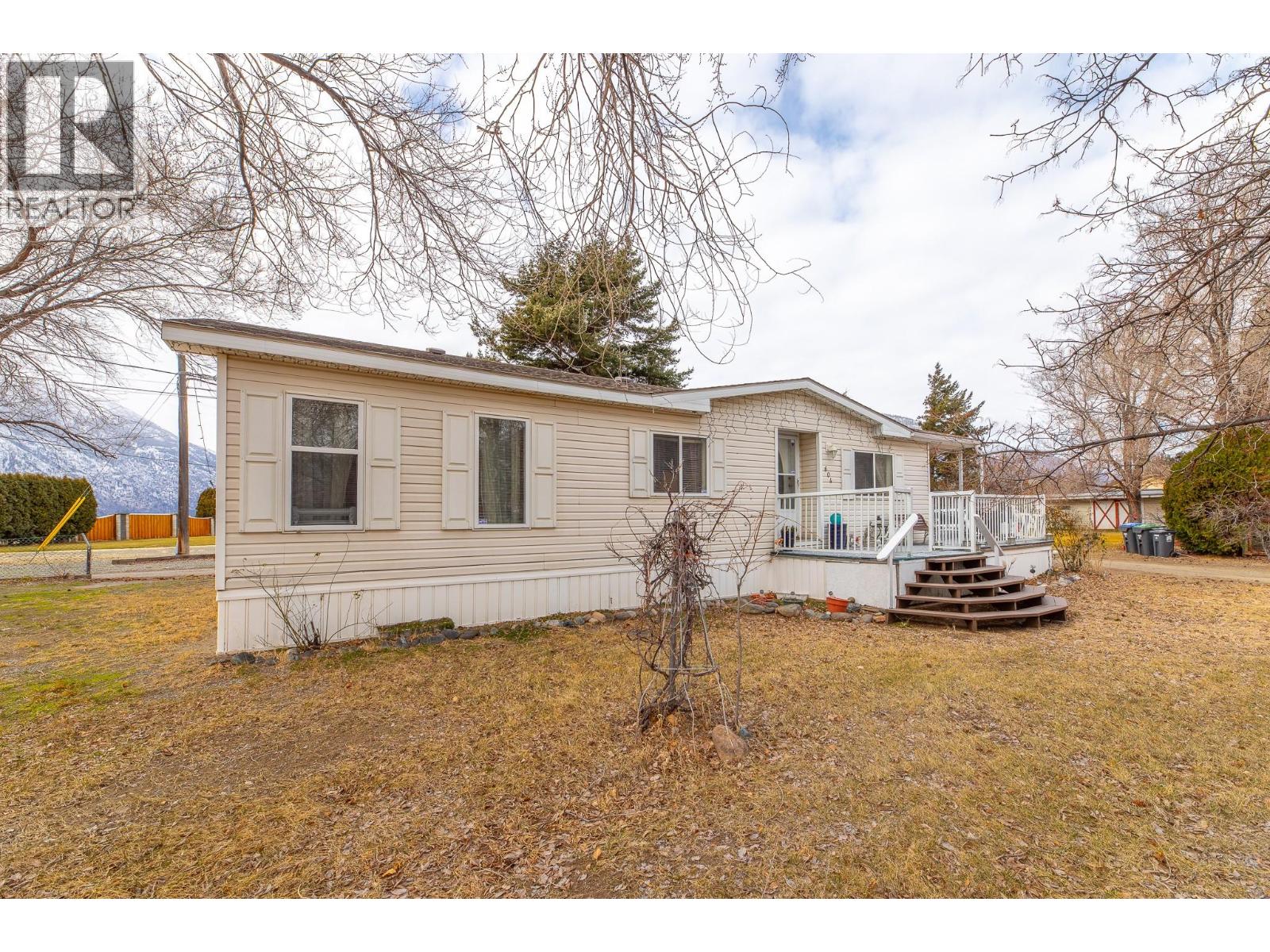 604 Schneider Road, Keremeos, British Columbia  V0X 1N5 - Photo 4 - 10376070