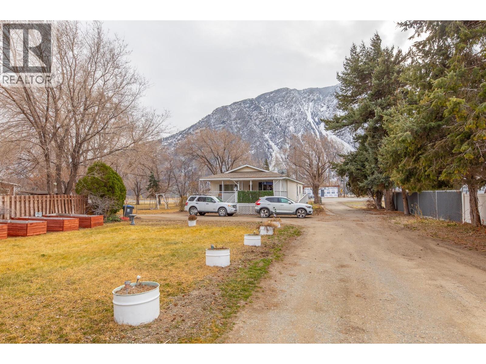 604 Schneider Road, Keremeos, British Columbia  V0X 1N5 - Photo 46 - 10376070