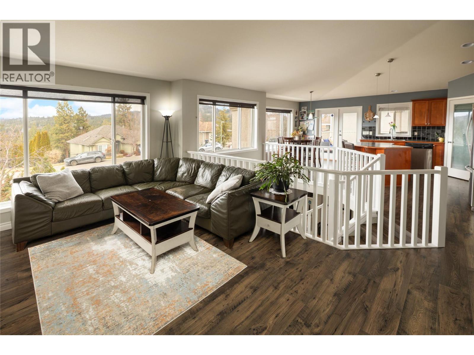 3013 Brindisi Place, Kelowna, British Columbia  V1V 2N5 - Photo 2 - 10374682