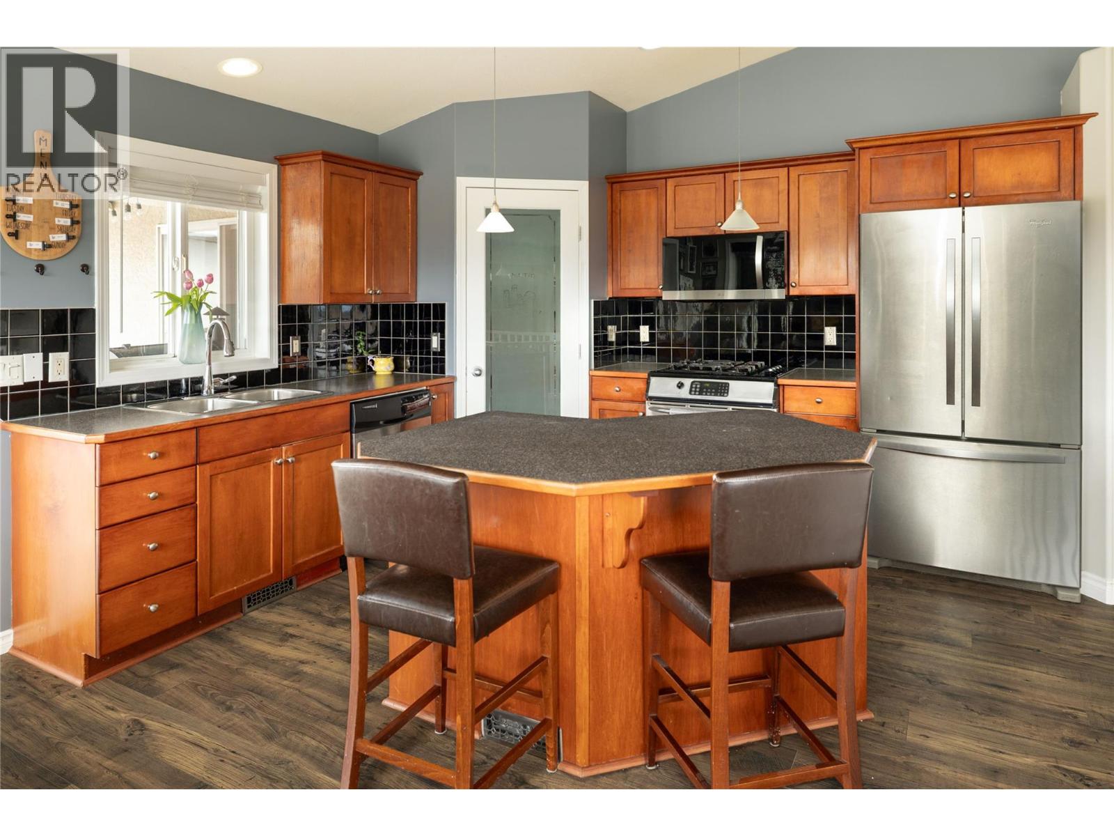 3013 Brindisi Place, Kelowna, British Columbia  V1V 2N5 - Photo 6 - 10374682