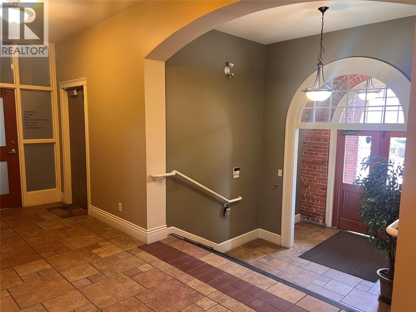 20 Hudson Avenue Unit# 101, Salmon Arm, British Columbia  V1E 4H8 - Photo 19 - 10376736