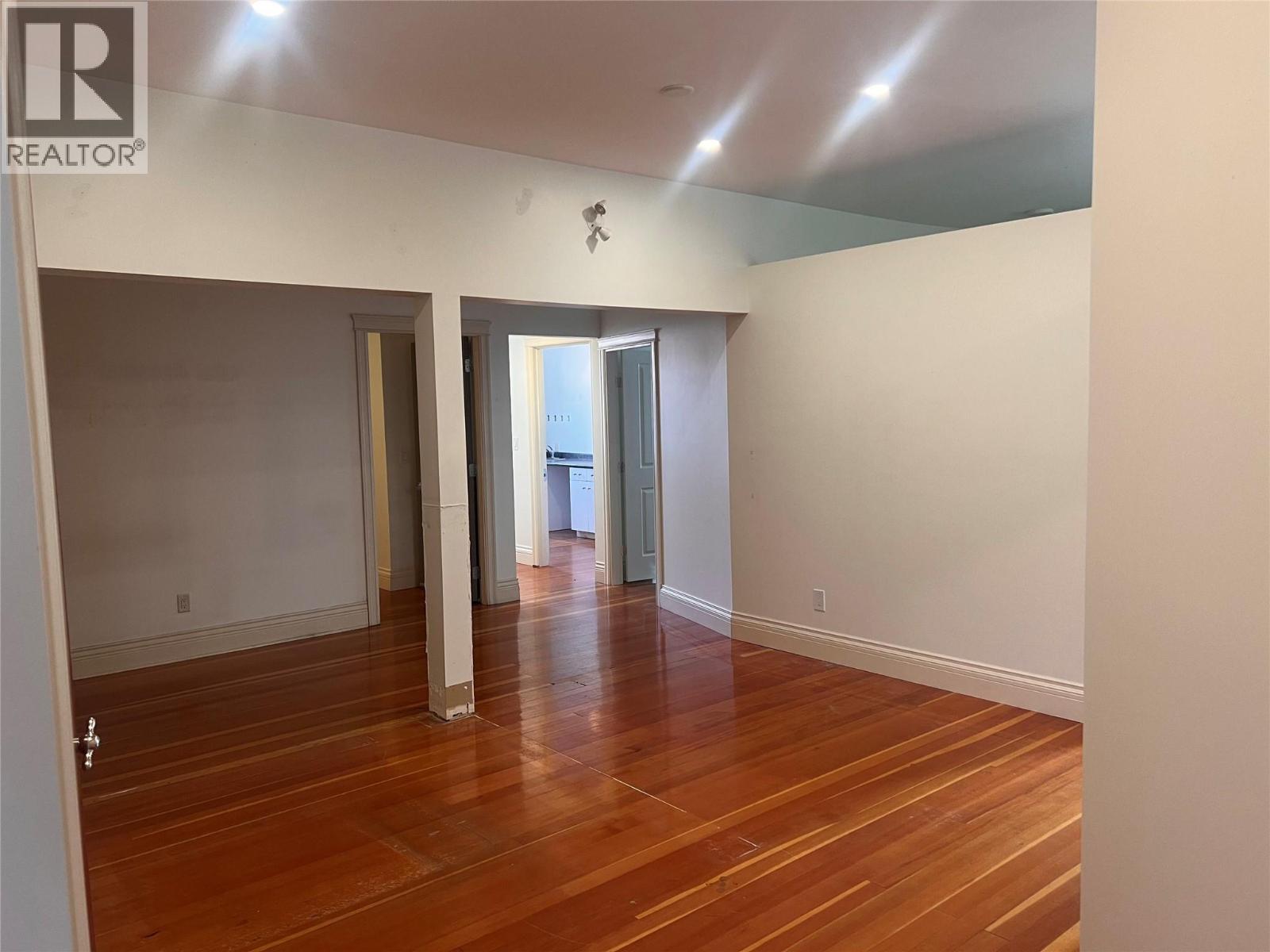 20 Hudson Avenue Unit# 101, Salmon Arm, British Columbia  V1E 4H8 - Photo 3 - 10376736