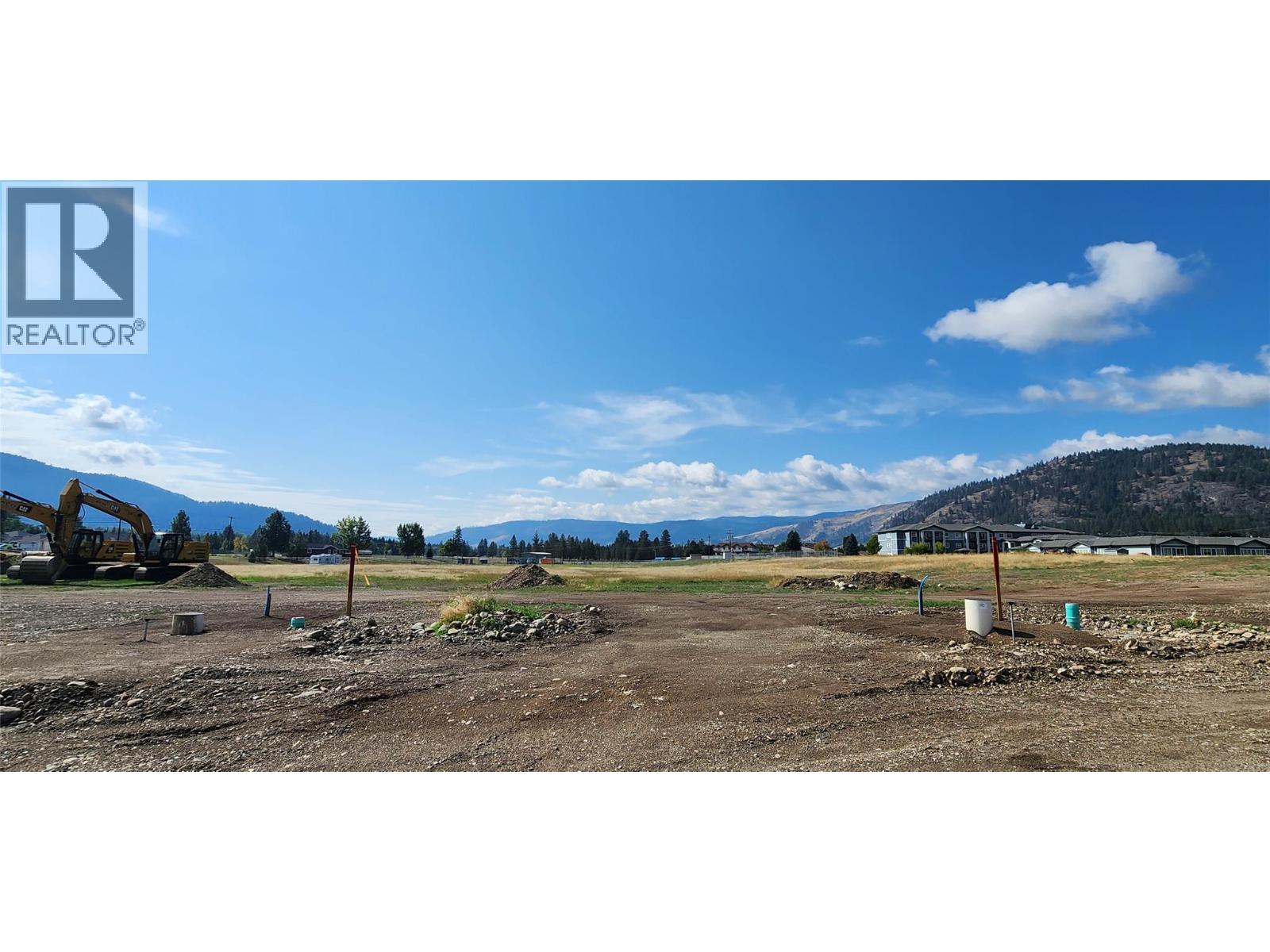 6970/6950 22nd Street, Grand Forks, British Columbia  V0H 1H0 - Photo 1 - 10376702