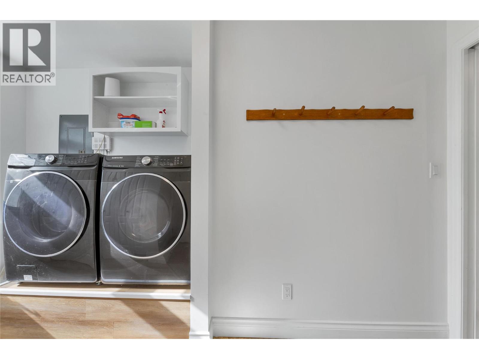 1065 Bx Road, Vernon, British Columbia  V1B 3K2 - Photo 18 - 10376733