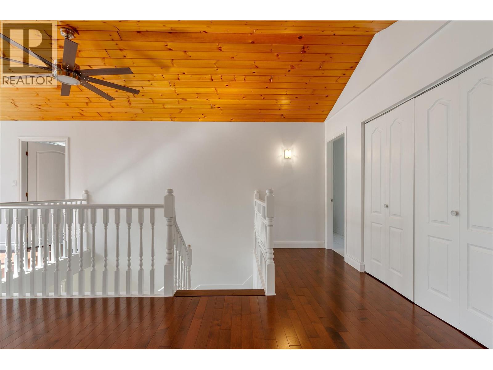 1065 Bx Road, Vernon, British Columbia  V1B 3K2 - Photo 30 - 10376733