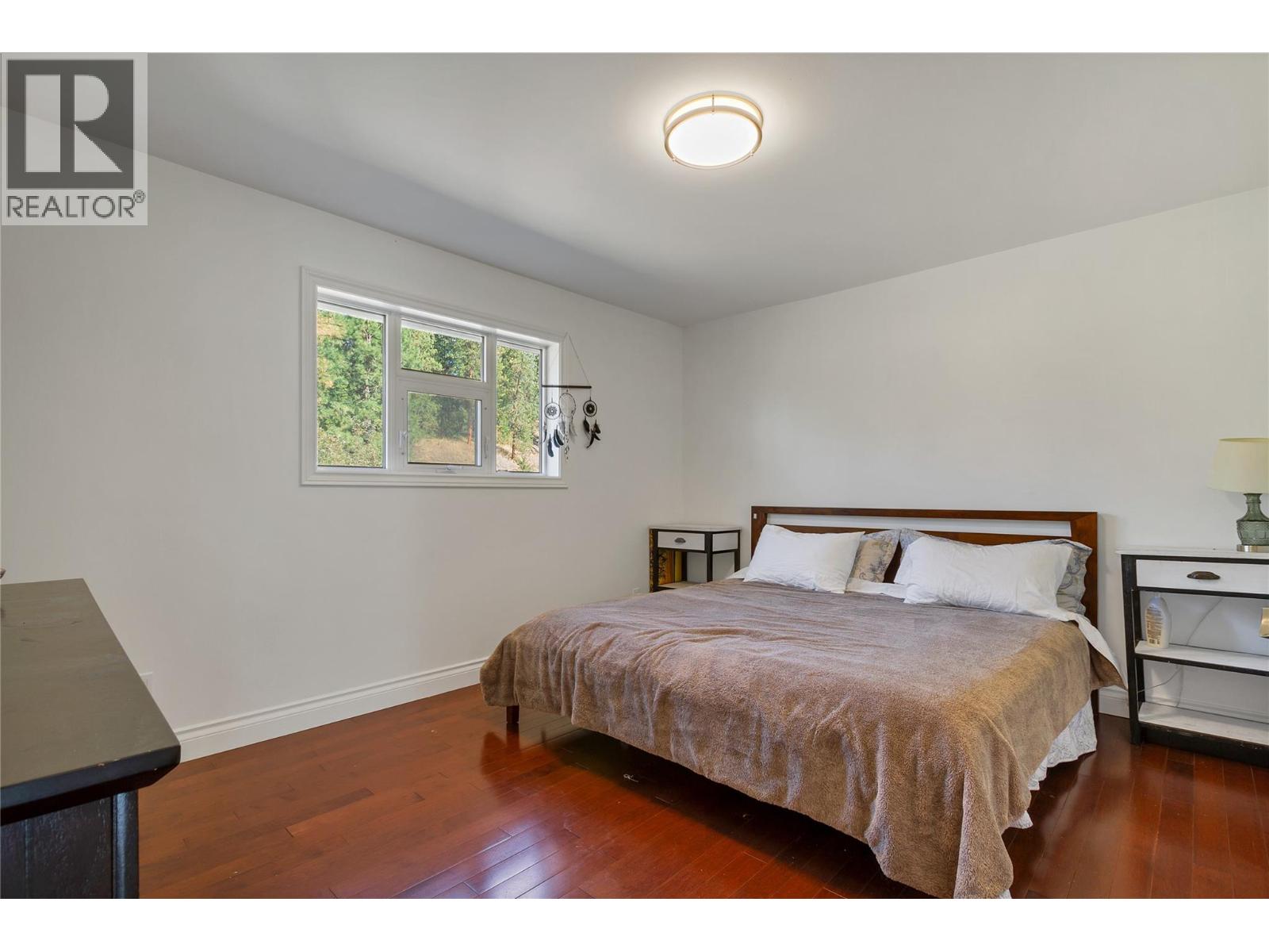 1065 Bx Road, Vernon, British Columbia  V1B 3K2 - Photo 35 - 10376733