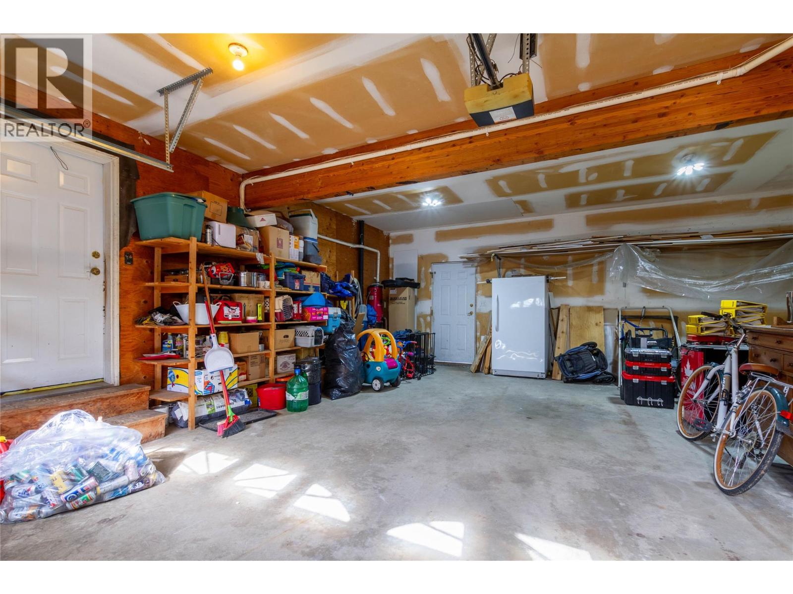 1065 Bx Road, Vernon, British Columbia  V1B 3K2 - Photo 49 - 10376733