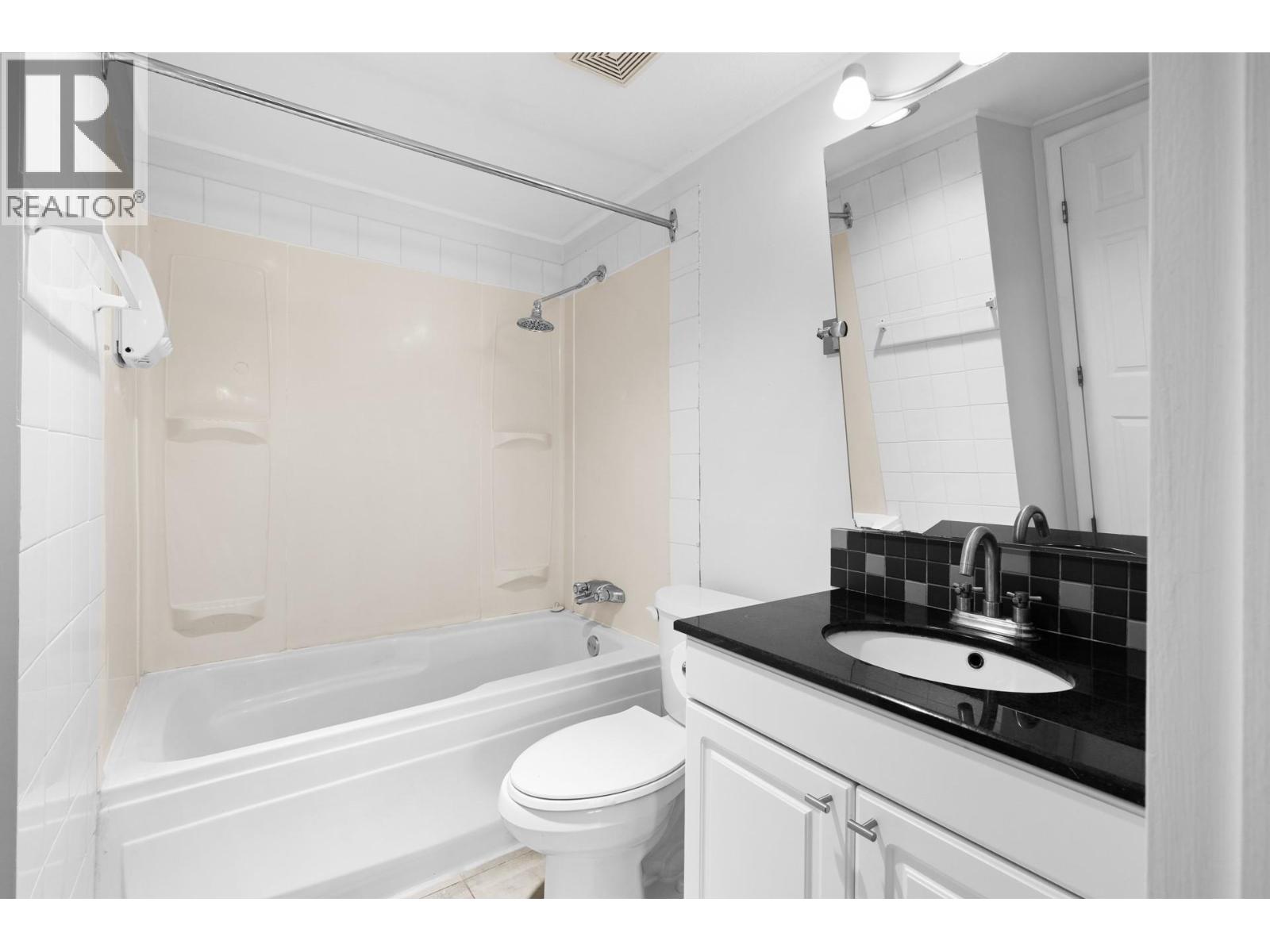 445 All Star Court Unit# 112, Kelowna, British Columbia  V1X 5N7 - Photo 22 - 10376632