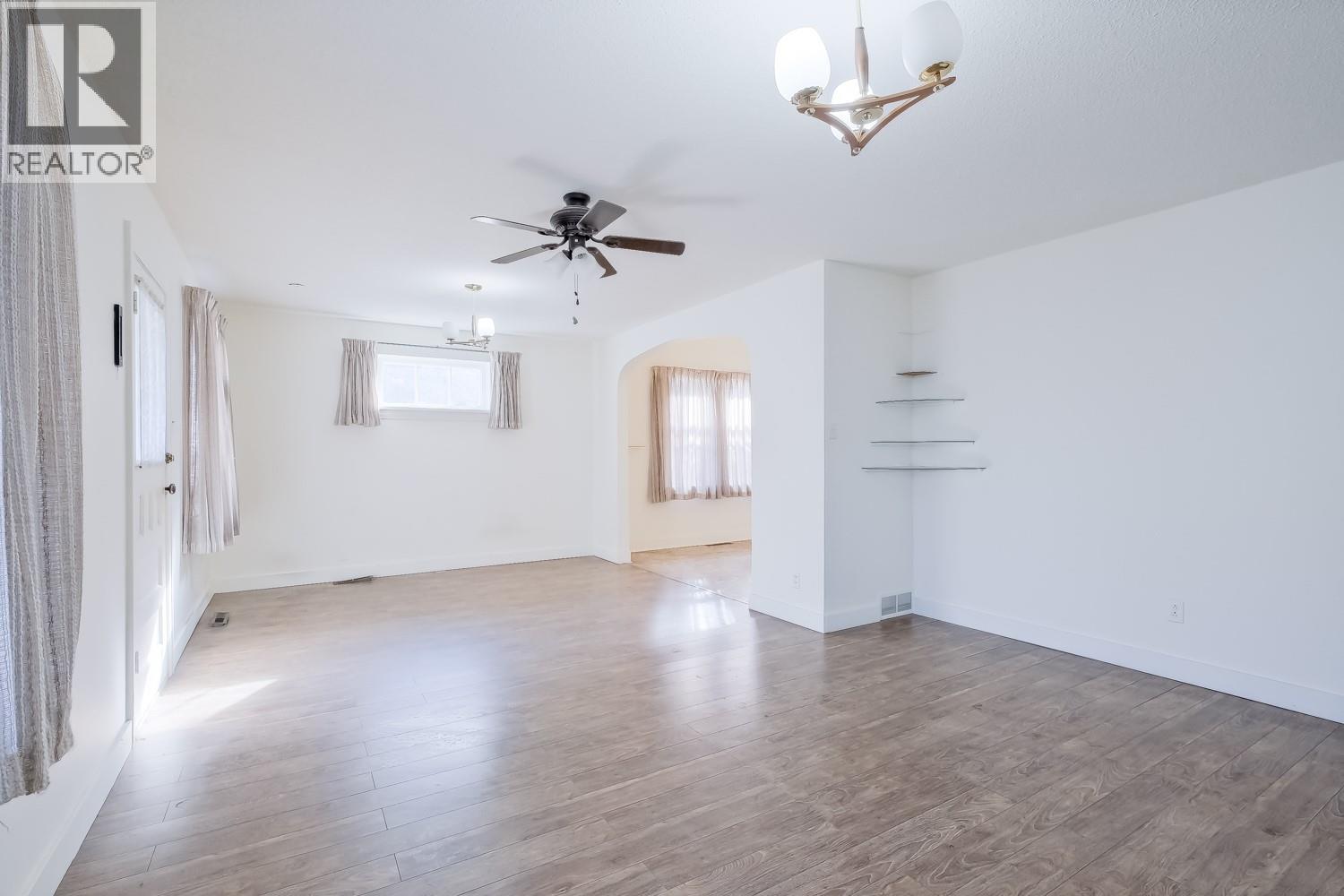 681 Main Street, Penticton, British Columbia  V2A 5C9 - Photo 13 - 10376755