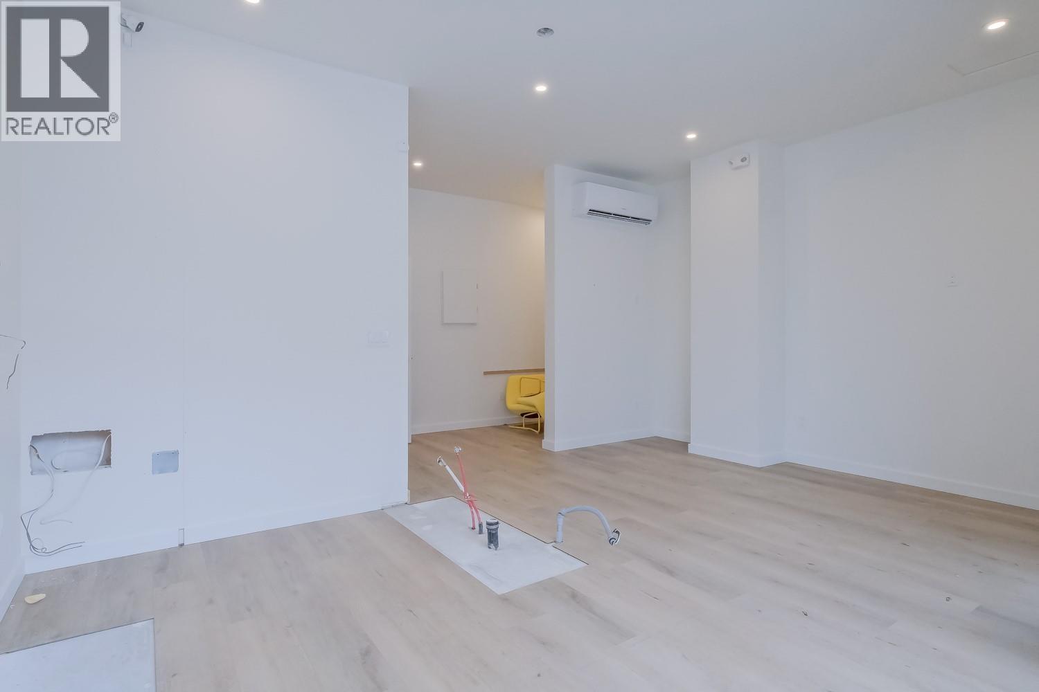 681 Main Street, Penticton, British Columbia  V2A 5C9 - Photo 30 - 10376755