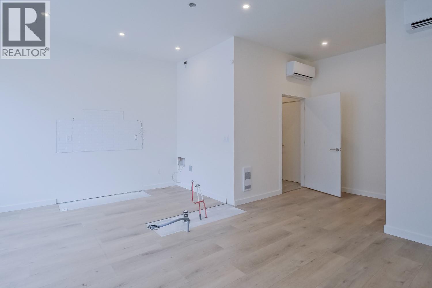 681 Main Street, Penticton, British Columbia  V2A 5C9 - Photo 29 - 10376608