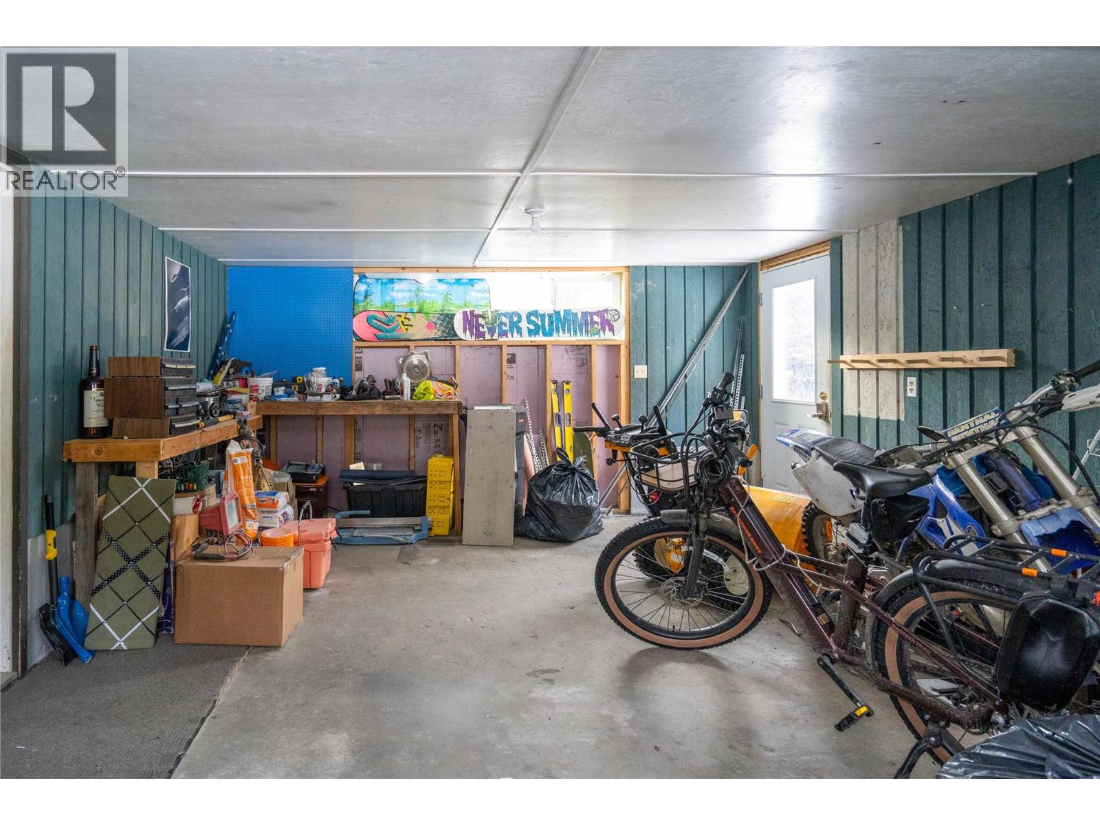 1918 Camozzi Road, Revelstoke, British Columbia  V0E 2S0 - Photo 27 - 10376577