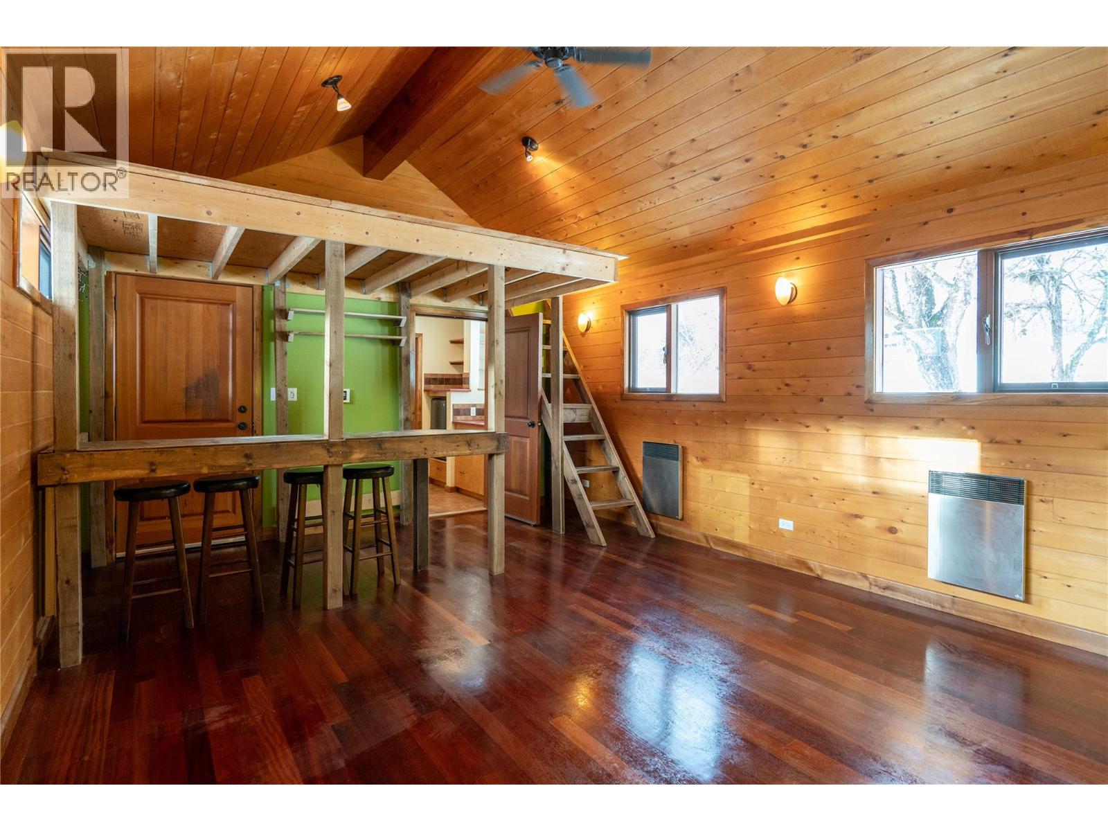 1918 Camozzi Road, Revelstoke, British Columbia  V0E 2S0 - Photo 29 - 10376577