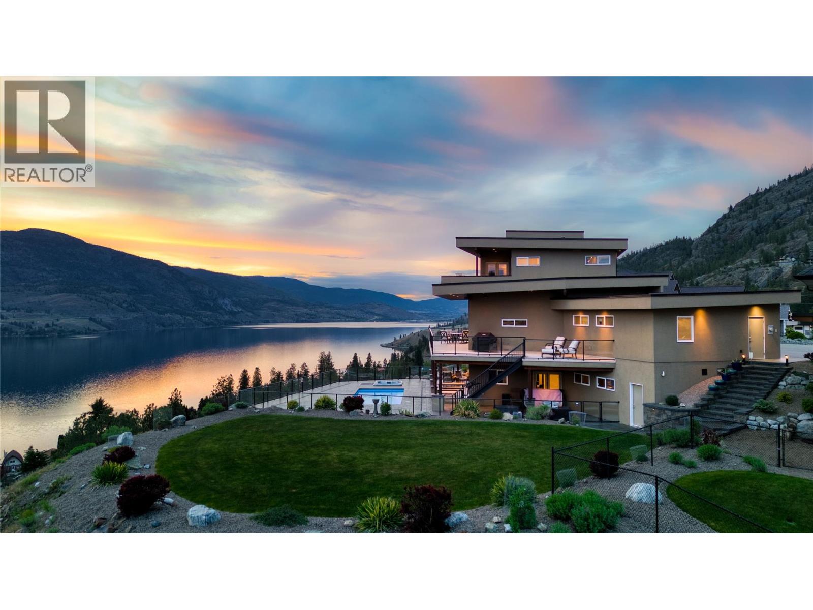 174 Vintage Boulevard, Okanagan Falls, British Columbia  V0H 1R3 - Photo 1 - 10376762