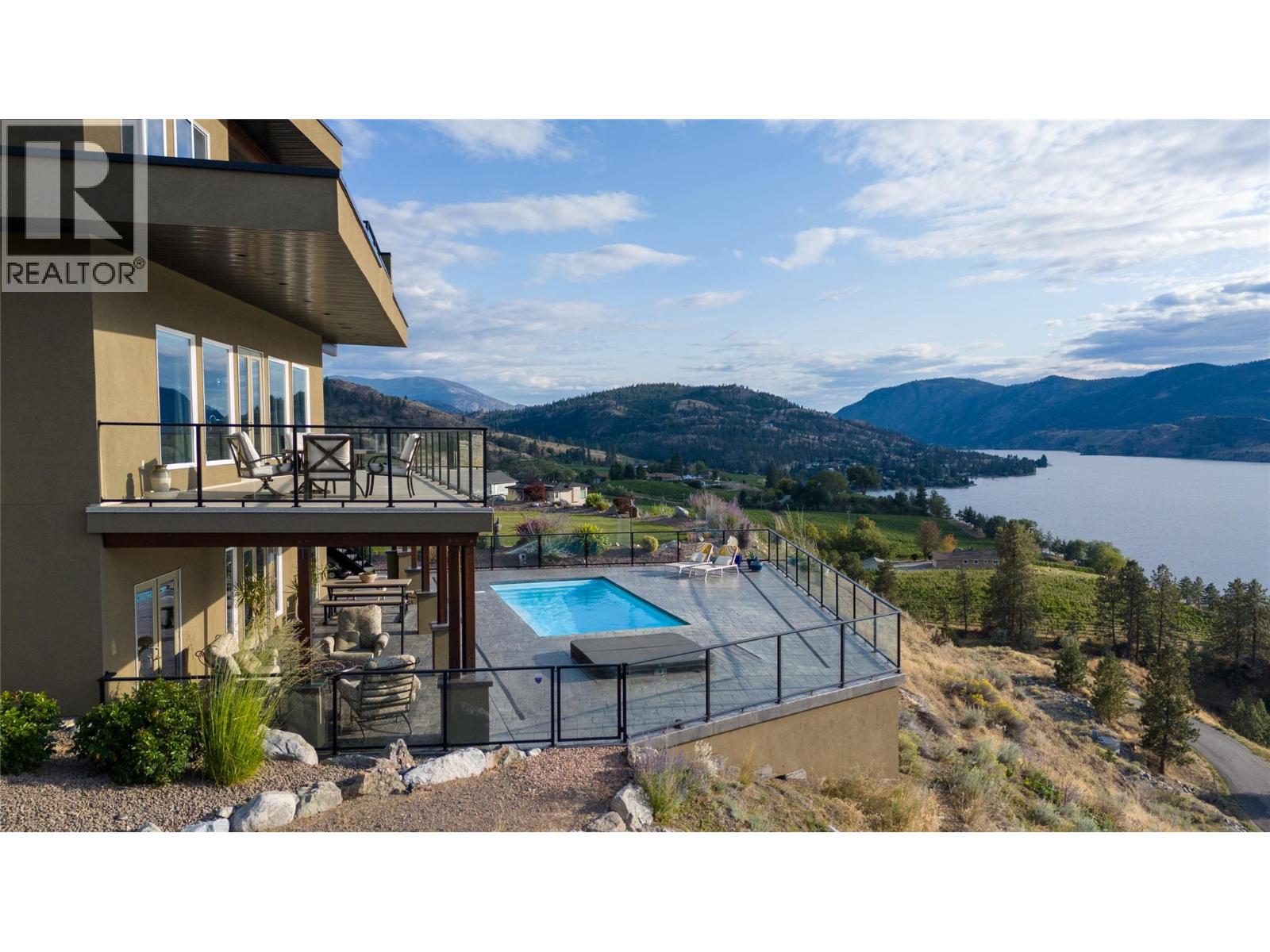 174 Vintage Boulevard, Okanagan Falls, British Columbia  V0H 1R3 - Photo 2 - 10376762