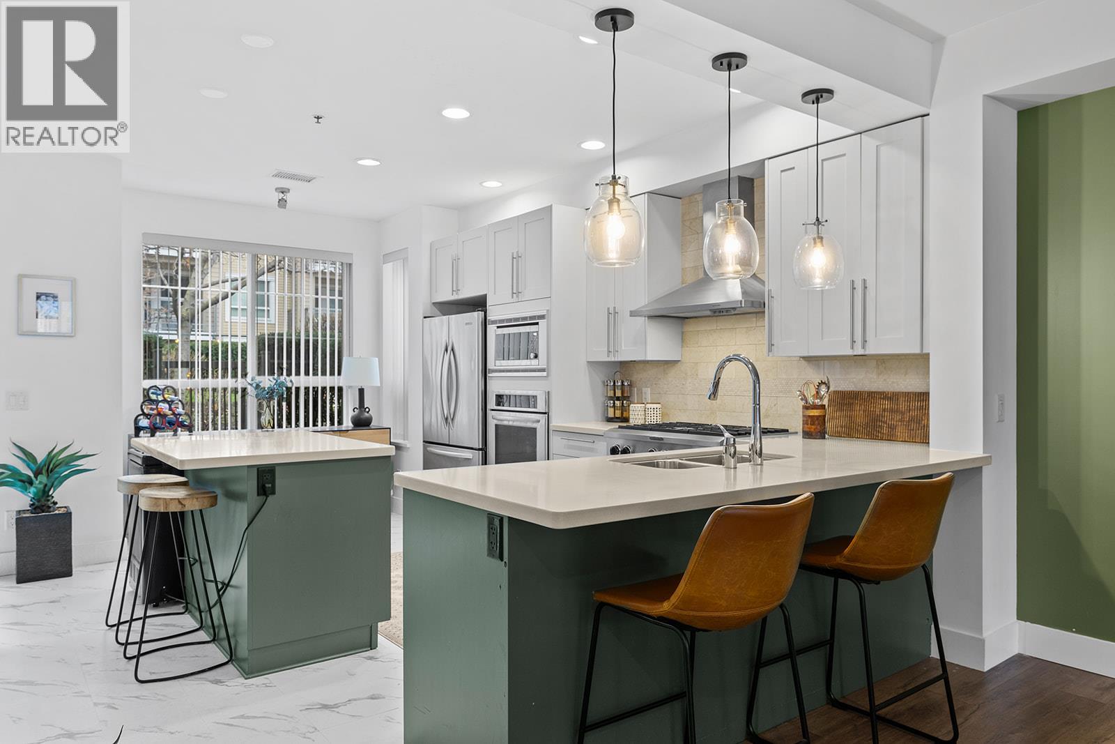 1123 Sunset Drive, Kelowna, British Columbia  V1Y 9Z5 - Photo 11 - 10376749