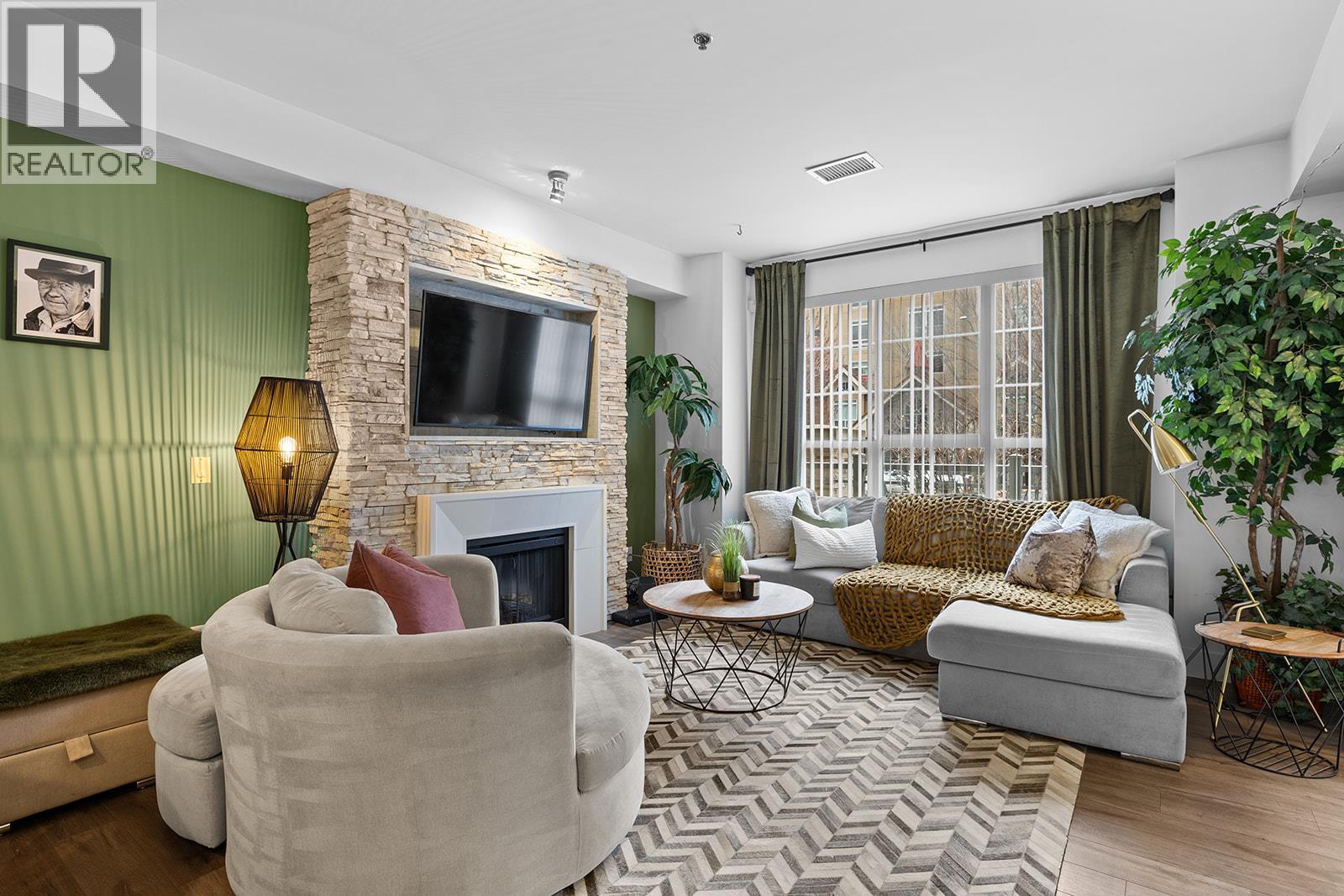 1123 Sunset Drive, Kelowna, British Columbia  V1Y 9Z5 - Photo 23 - 10376749