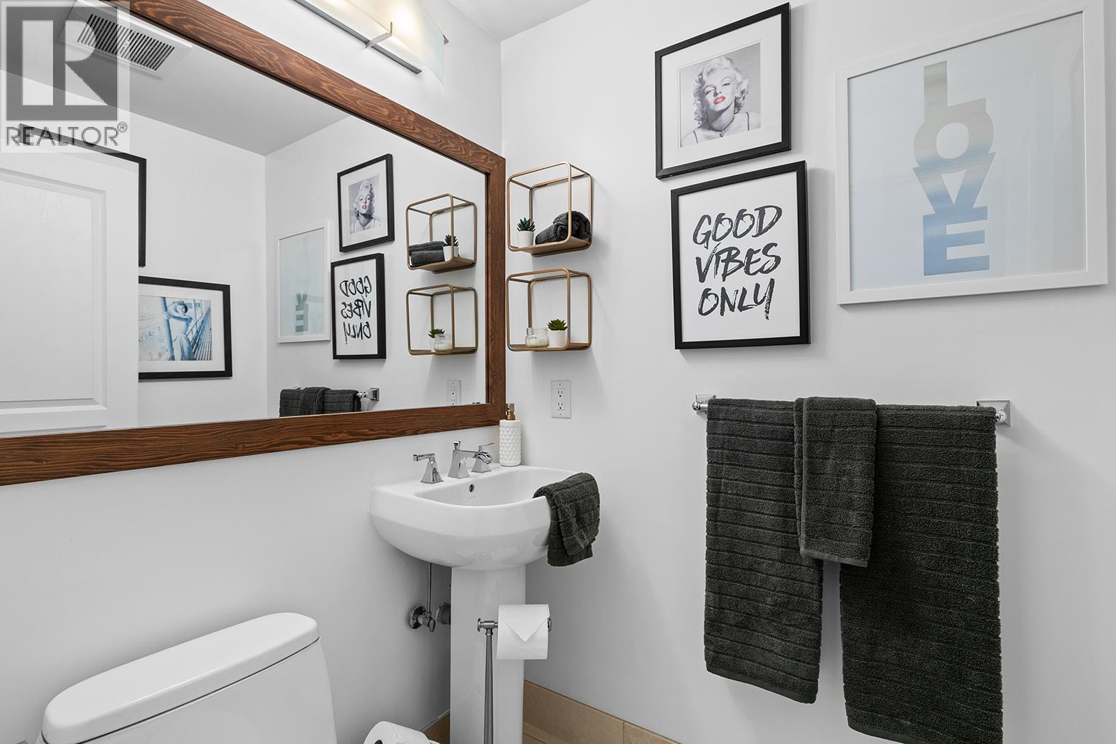 1123 Sunset Drive, Kelowna, British Columbia  V1Y 9Z5 - Photo 39 - 10376749