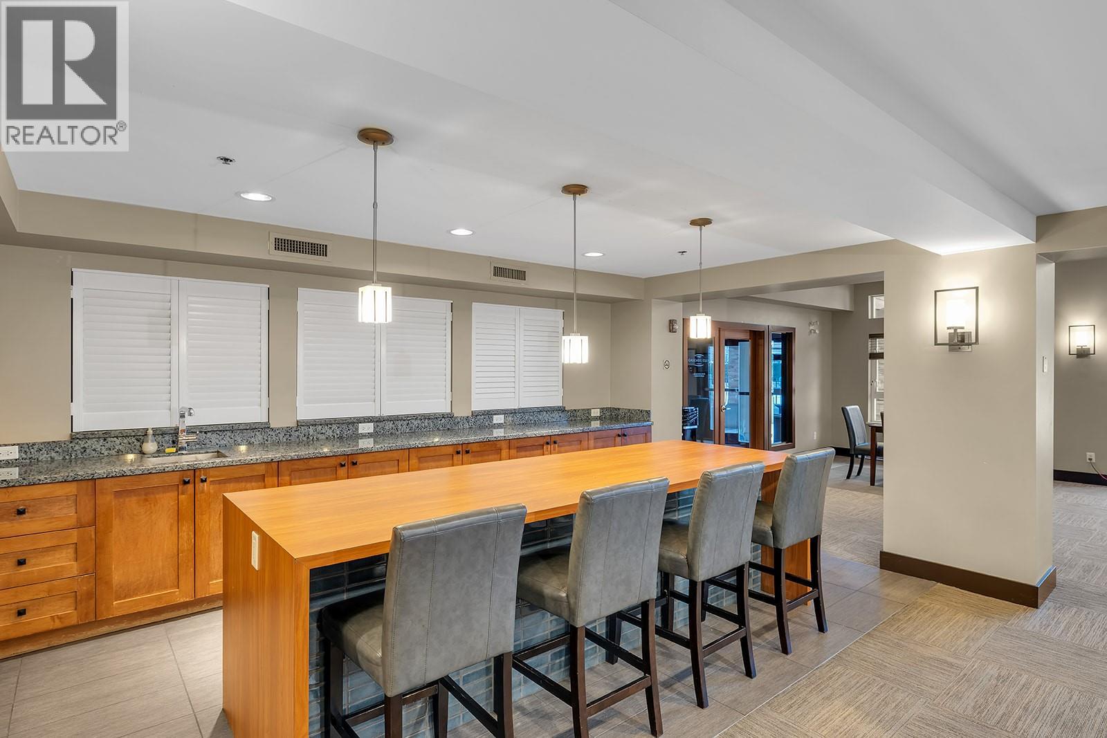 1123 Sunset Drive, Kelowna, British Columbia  V1Y 9Z5 - Photo 44 - 10376749