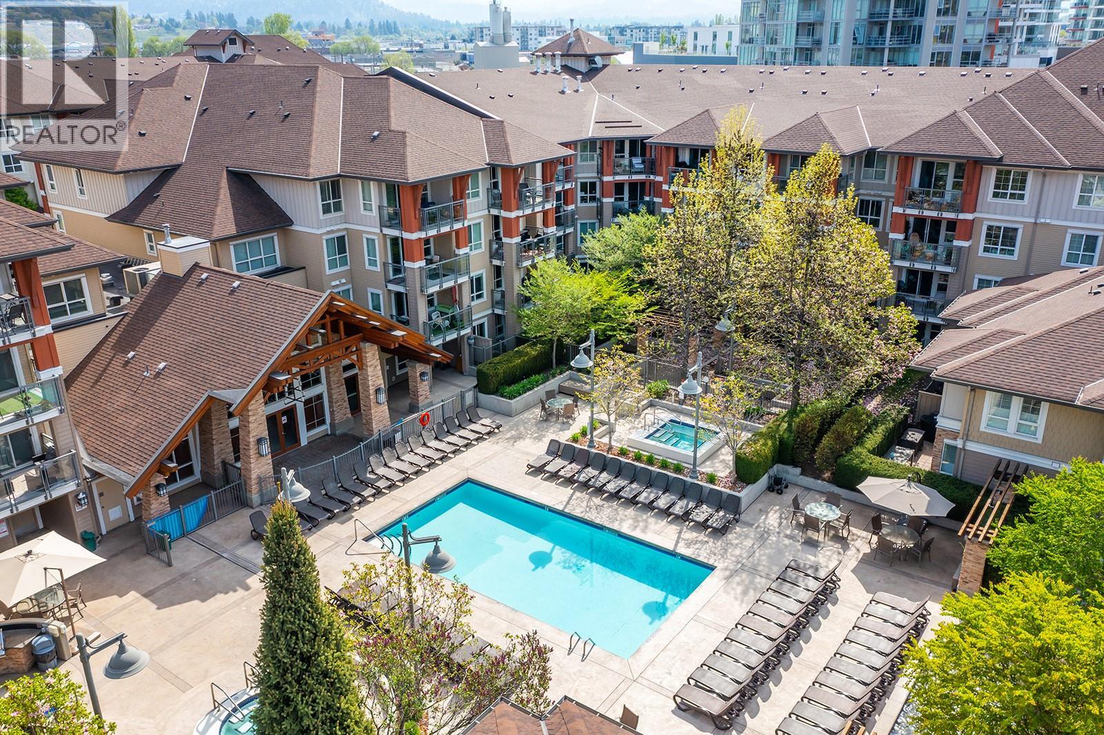 1123 Sunset Drive, Kelowna, British Columbia  V1Y 9Z5 - Photo 8 - 10376749