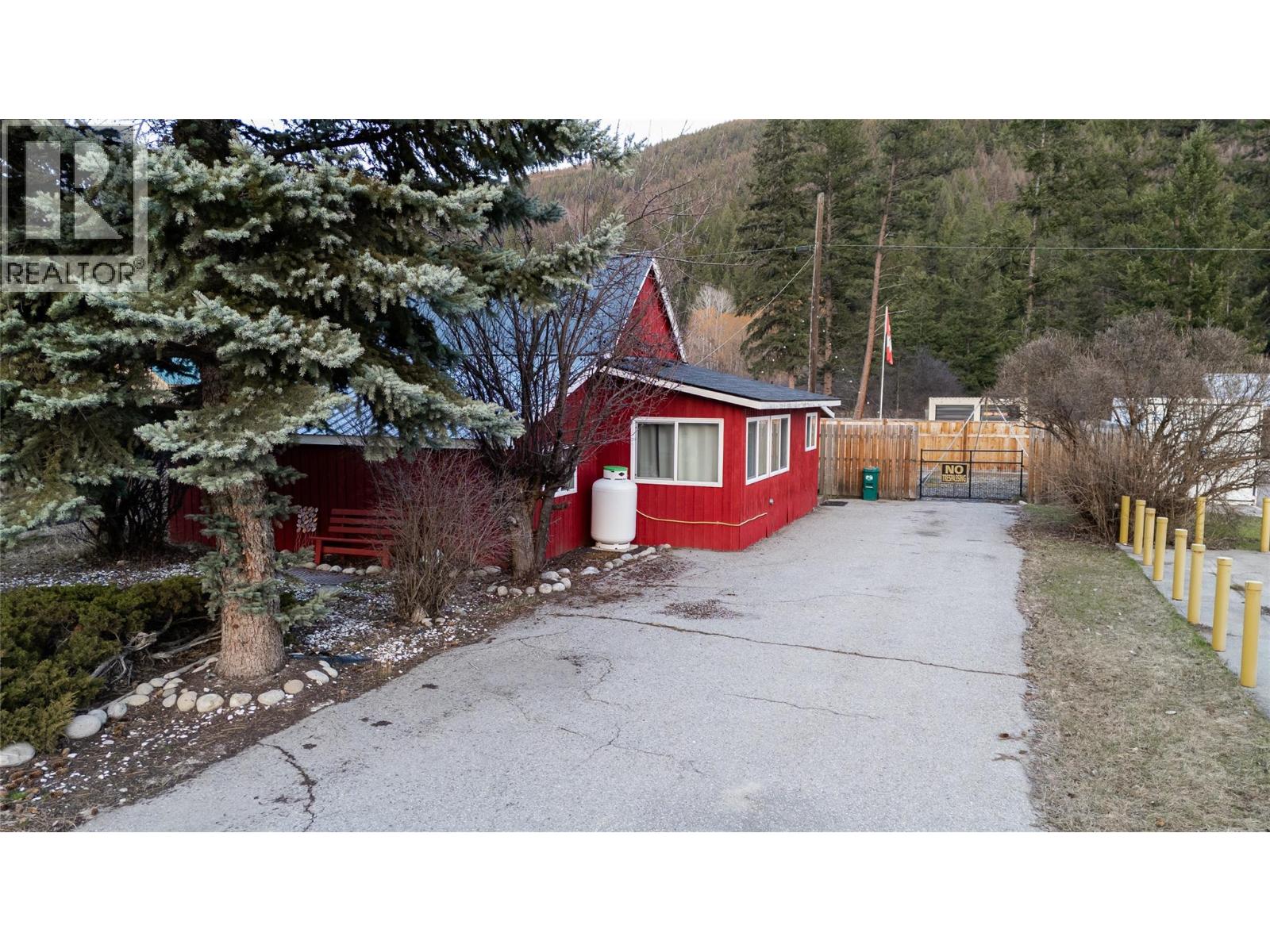 5844 Highway 33, Beaverdell, British Columbia  V0H 1Y0 - Photo 37 - 10376735