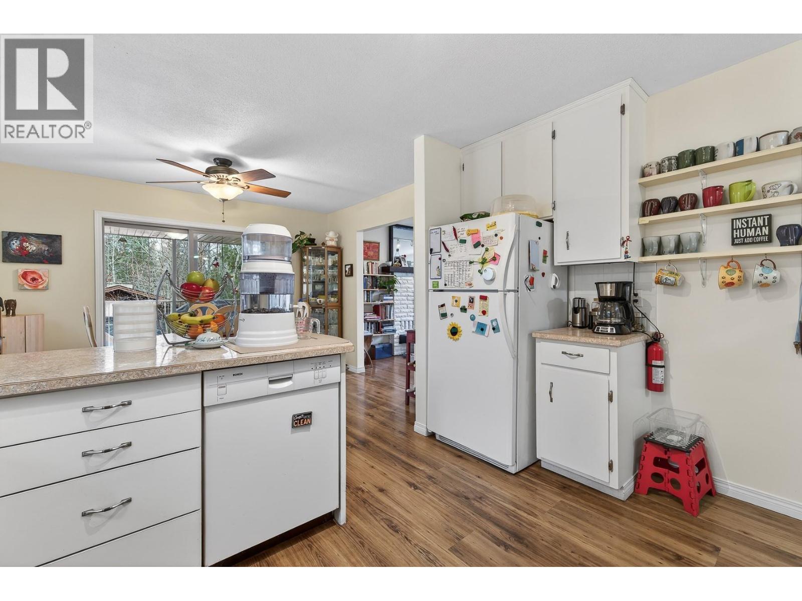 3111 Cedar Drive, Blind Bay, British Columbia  V0E 2W2 - Photo 17 - 10376776