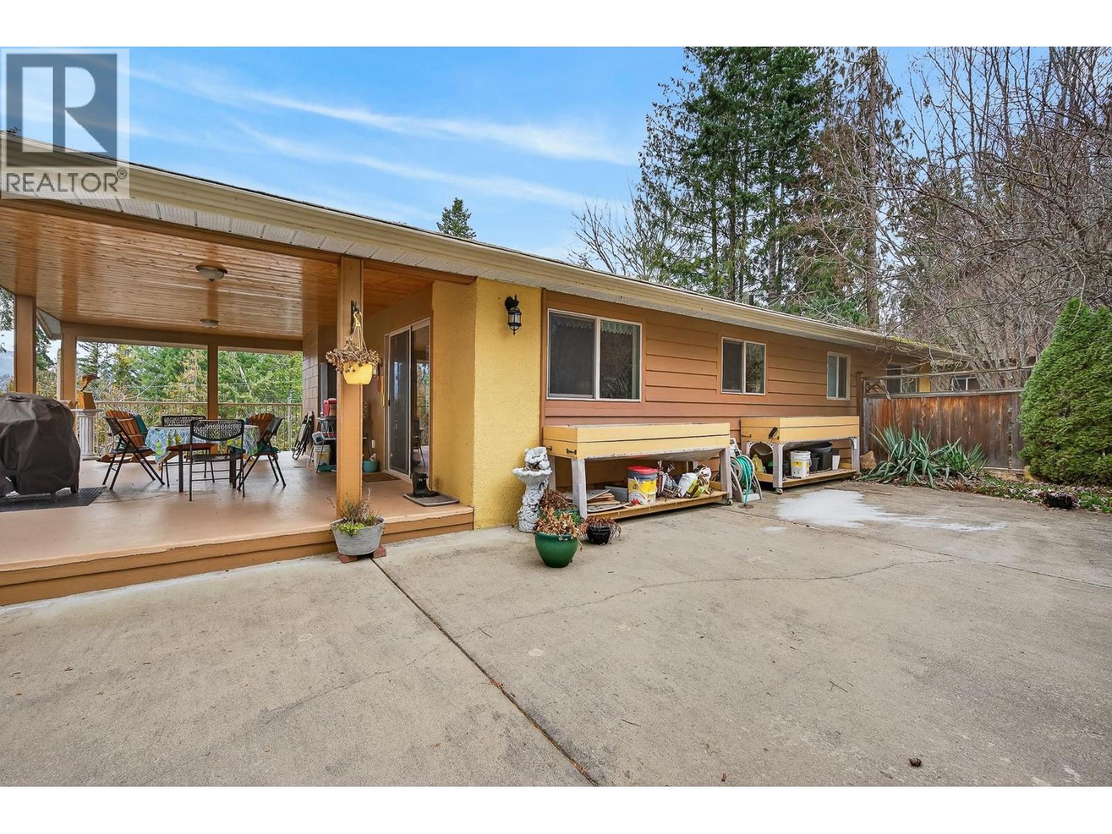 3111 Cedar Drive, Blind Bay, British Columbia  V0E 2W2 - Photo 29 - 10376776