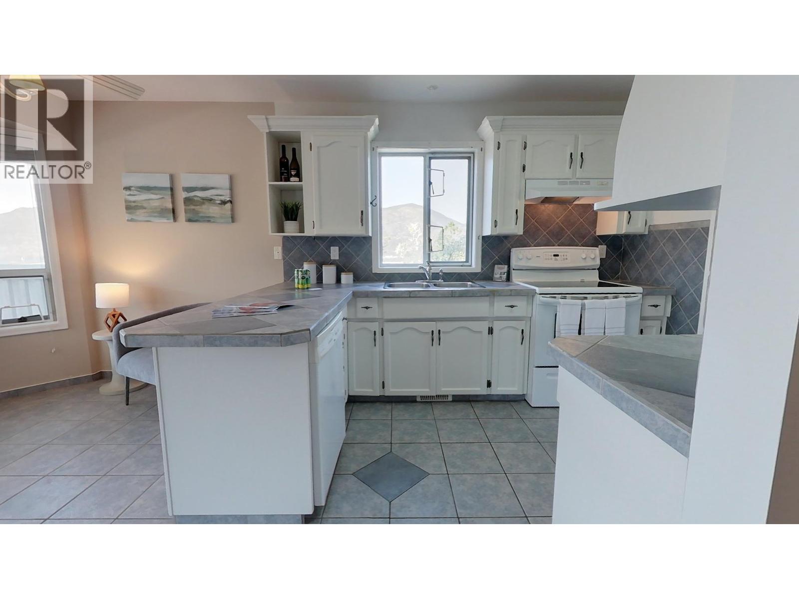 182 Greenwood Drive, Penticton, British Columbia  V2A 7P7 - Photo 15 - 10376402