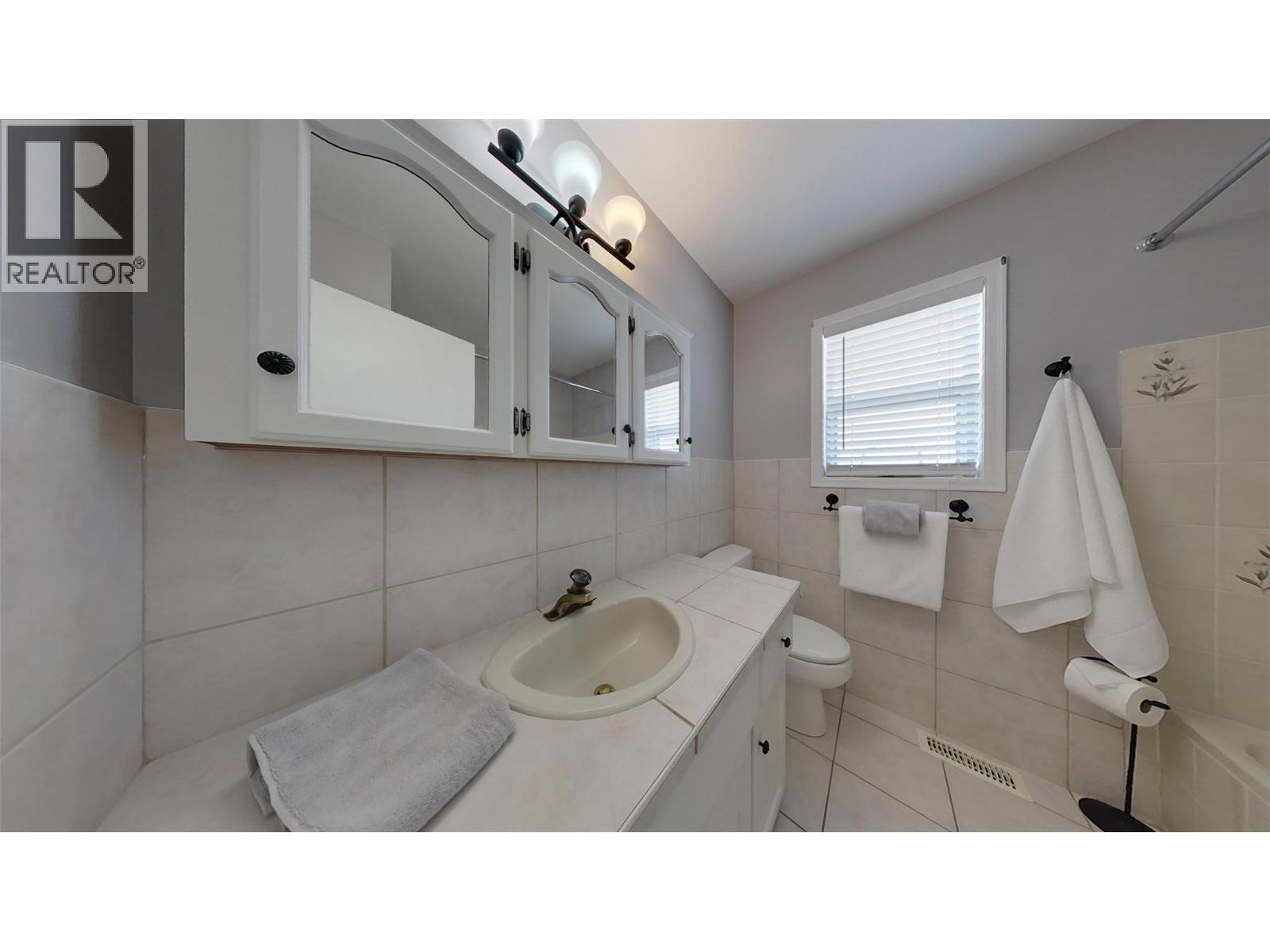 182 Greenwood Drive, Penticton, British Columbia  V2A 7P7 - Photo 30 - 10376402