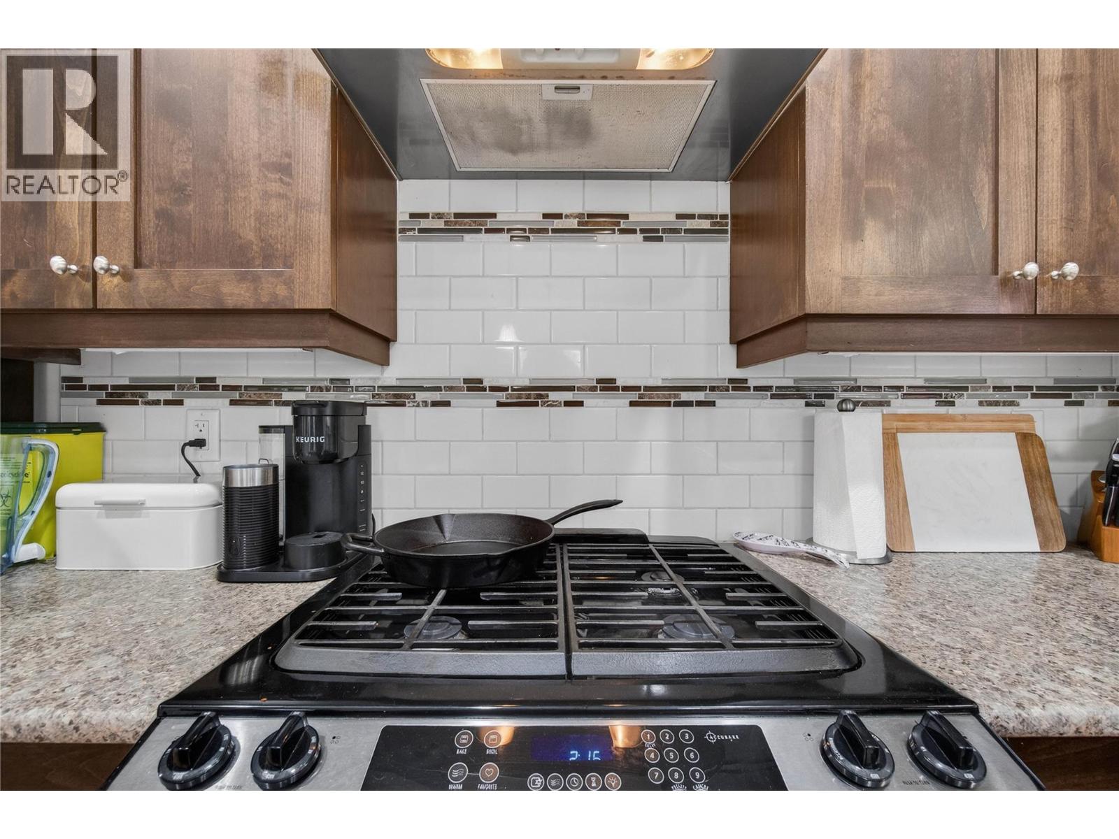 2991 7 Avenue Ne, Salmon Arm, British Columbia  V1E 2S7 - Photo 15 - 10376740