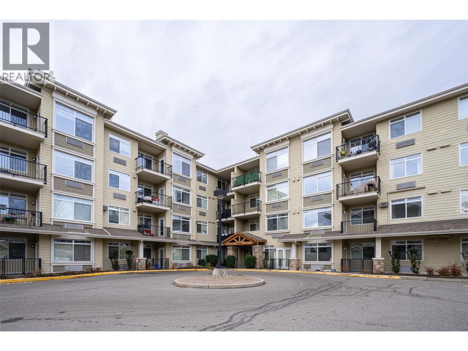 1350 Ridgeway Drive Unit# 211, Kelowna, British Columbia  V1Y 9T8 - Photo 2 - 10376644