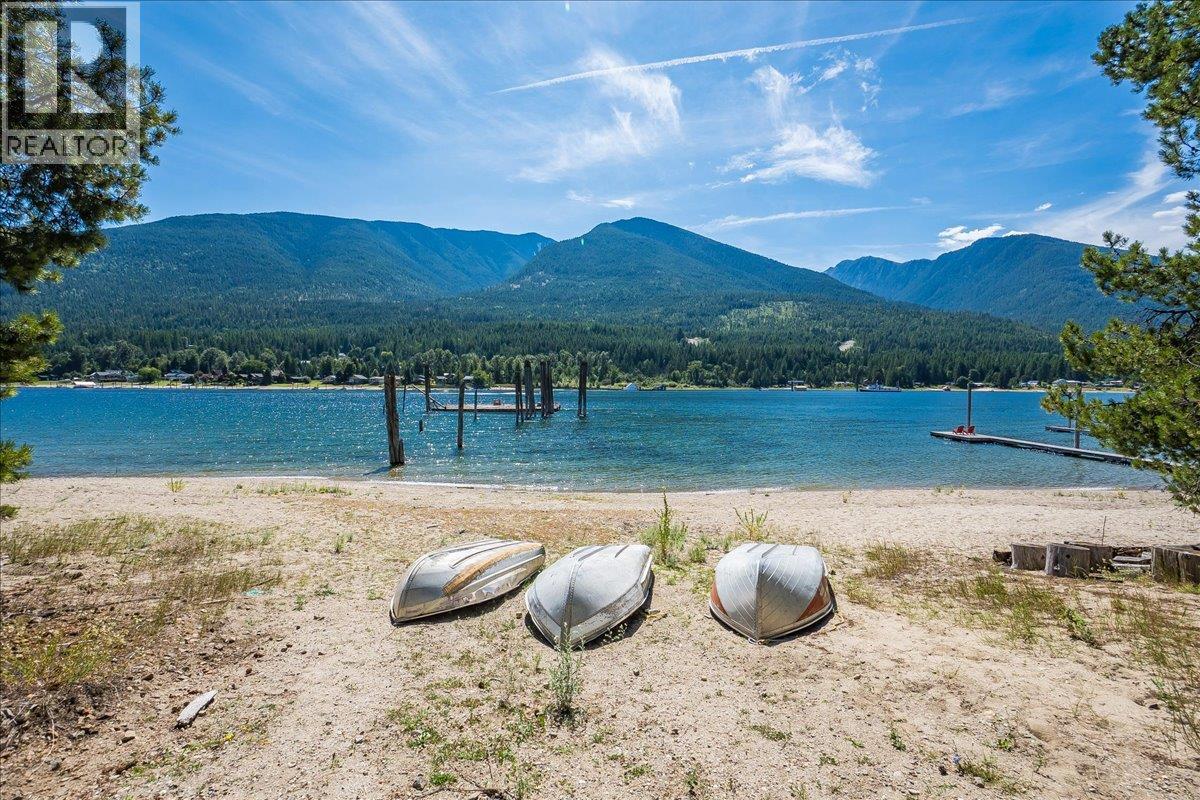 7691 Balfour Wharf Road, Balfour, British Columbia  V0G 1C0 - Photo 13 - 10376602