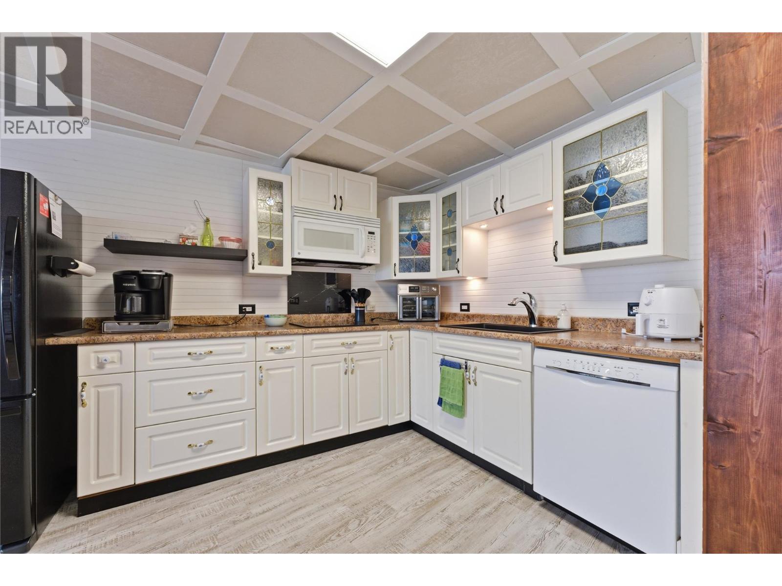 3690 Southview Road, Tappen, British Columbia  V0E 2X1 - Photo 40 - 10375827