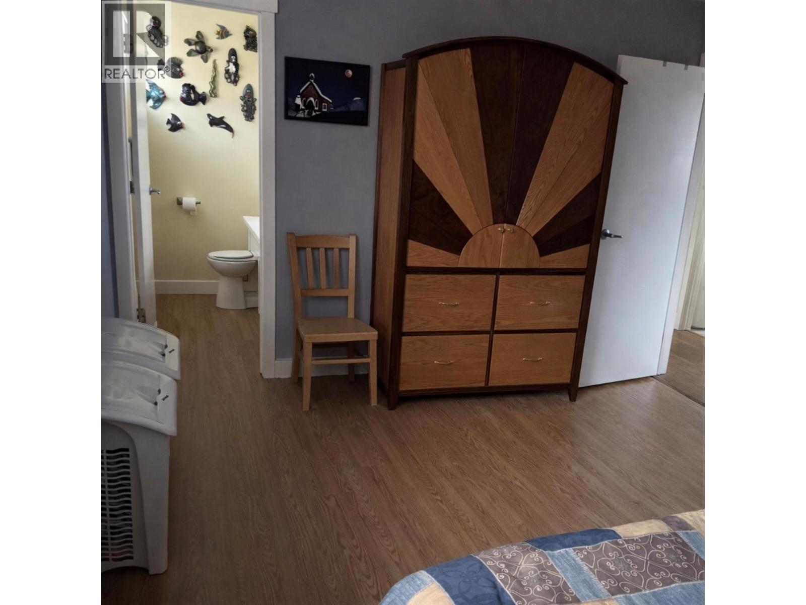 2052 Atkinson Street, Penticton, British Columbia  V2A 8H5 - Photo 12 - 10376673