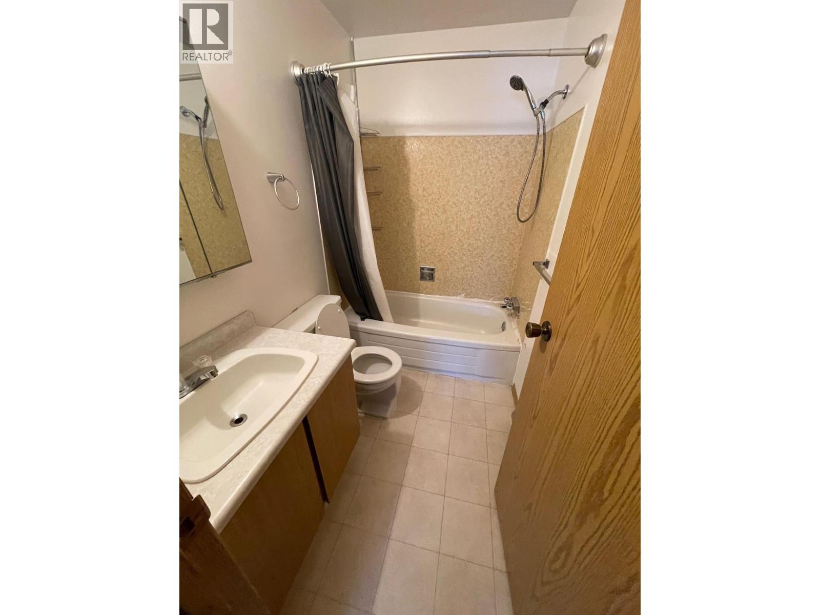 10 Cariboo Drive Unit# 311, Elkford, British Columbia  V0B 1H0 - Photo 9 - 10376791