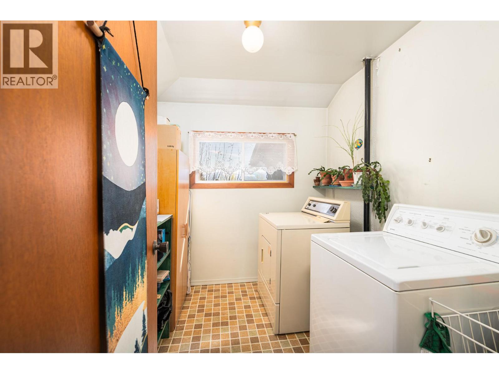 1843 Mclaren Street, Creston, British Columbia  V0B 1G5 - Photo 16 - 10376727