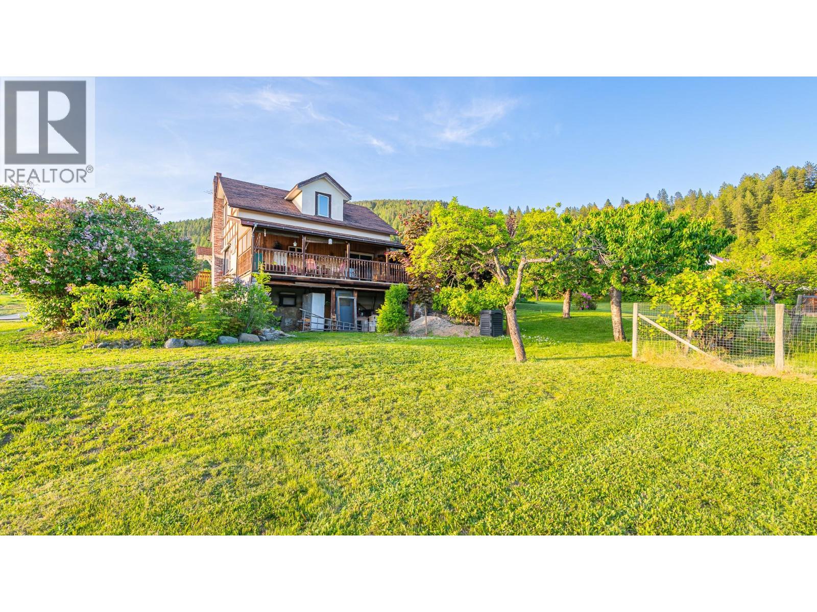 1843 Mclaren Street, Creston, British Columbia  V0B 1G5 - Photo 46 - 10376727