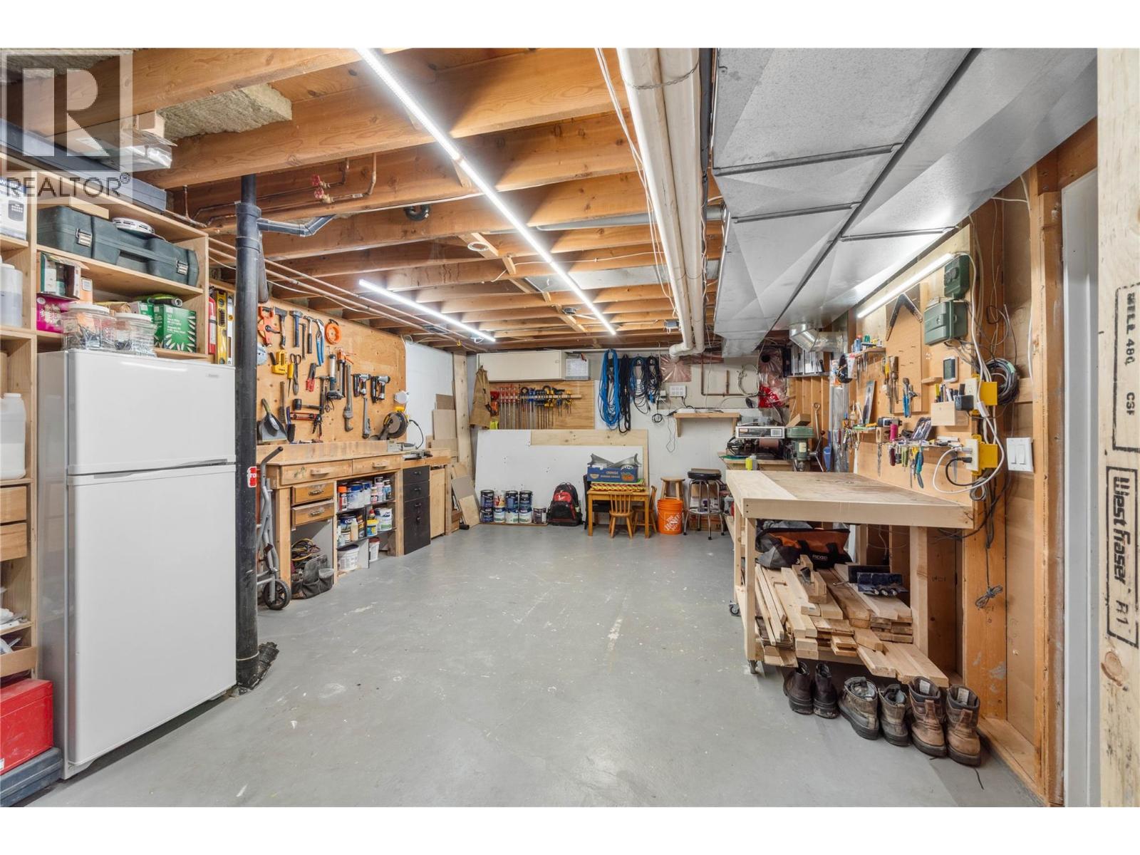 2360 Qu'appelle Boulevard, Kamloops, British Columbia  V2E 1T4 - Photo 33 - 10376506