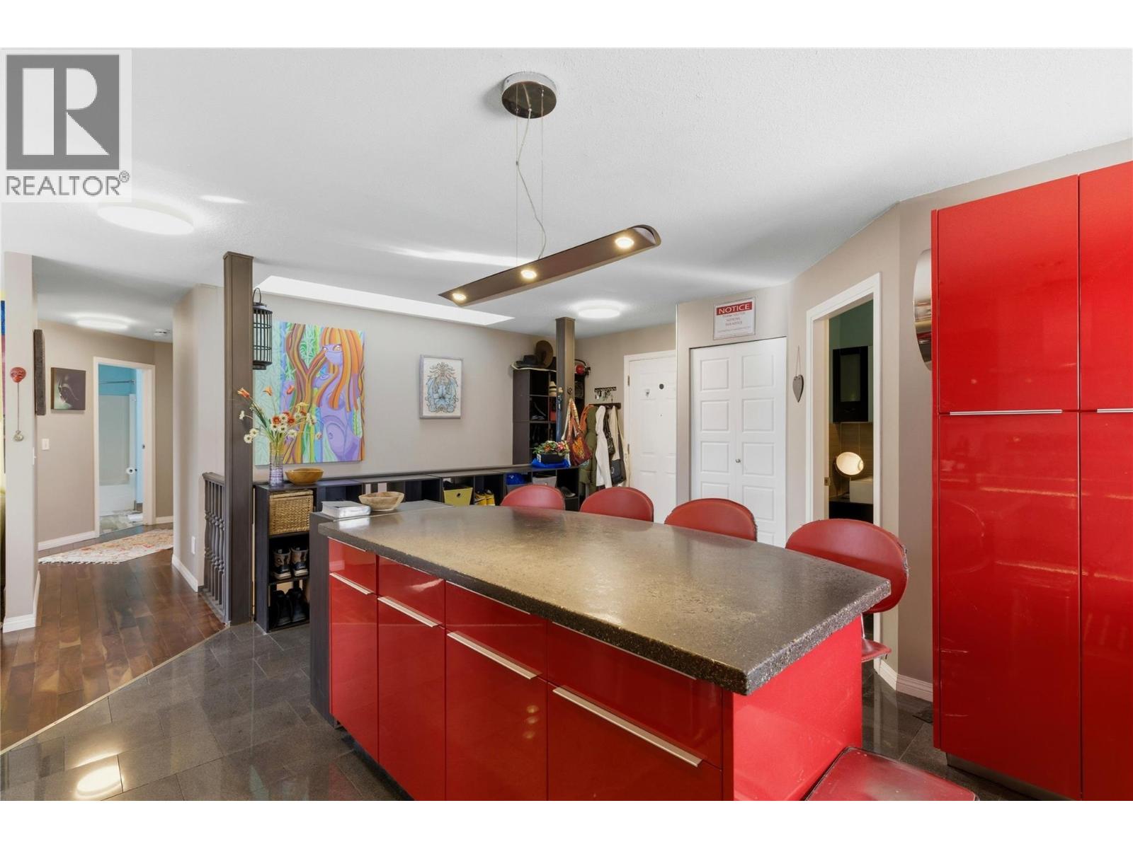 3109 Ensign Way, Kelowna, British Columbia  V4T 1T6 - Photo 11 - 10376631